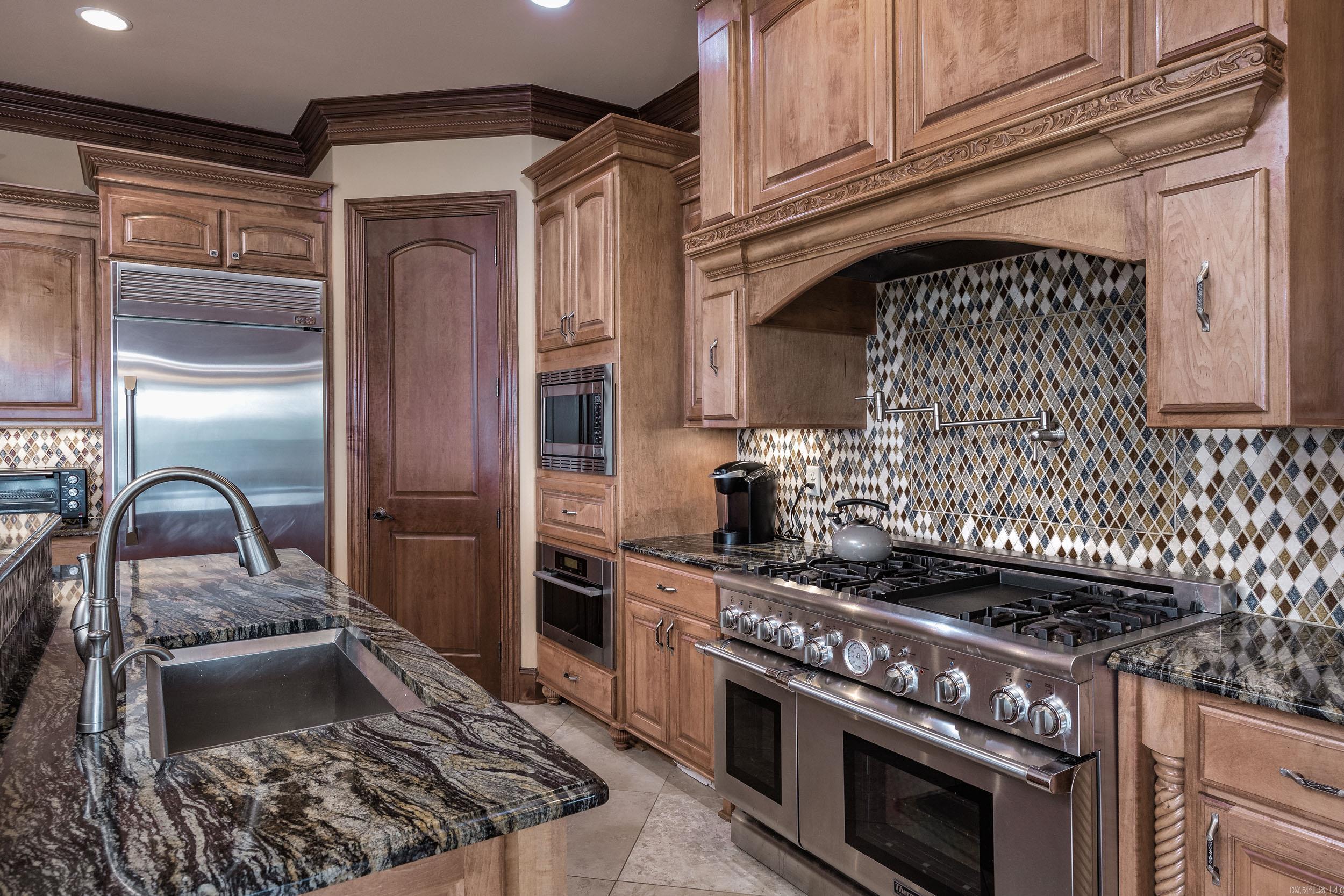 RIVER CREST ESTATES P.R.D. - Residential