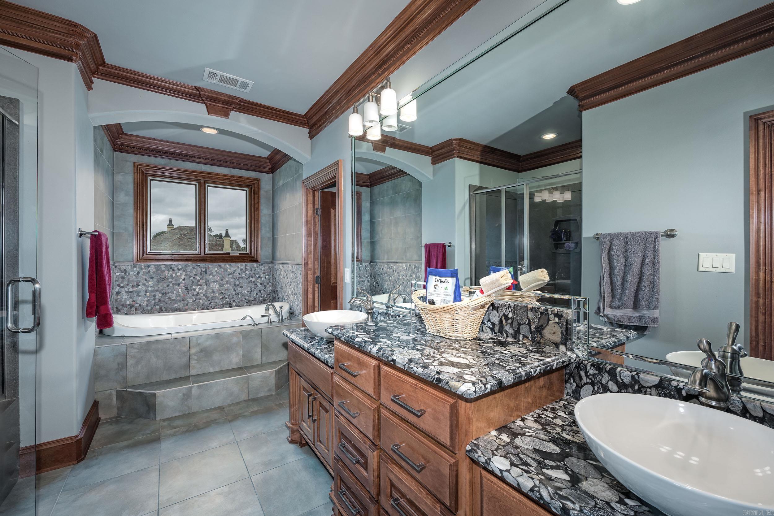 RIVER CREST ESTATES P.R.D. - Residential