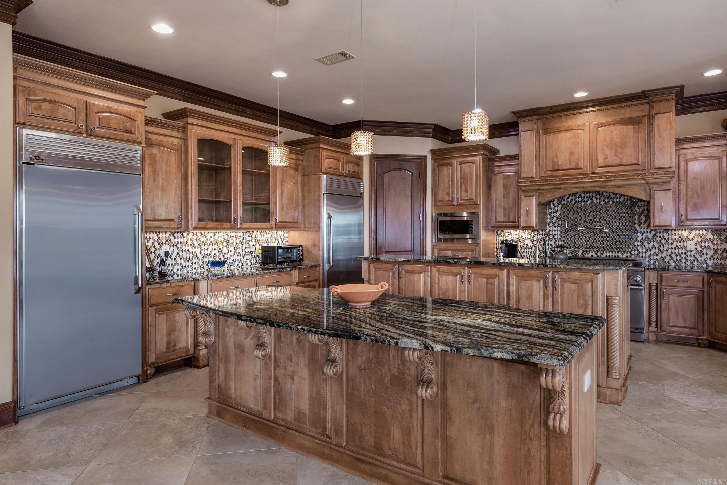 RIVER CREST ESTATES P.R.D. - Residential