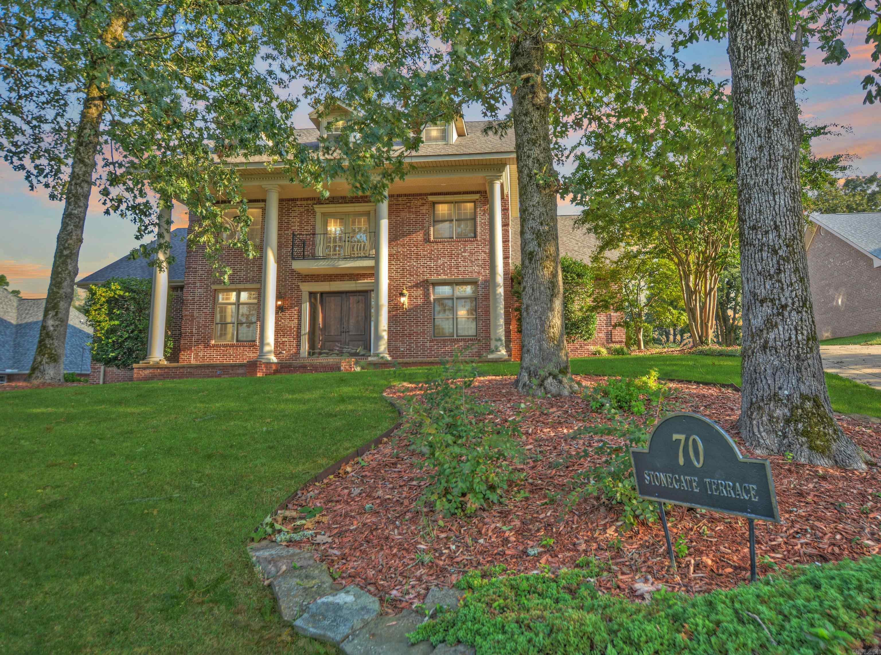 Stonegate Shores - Residential