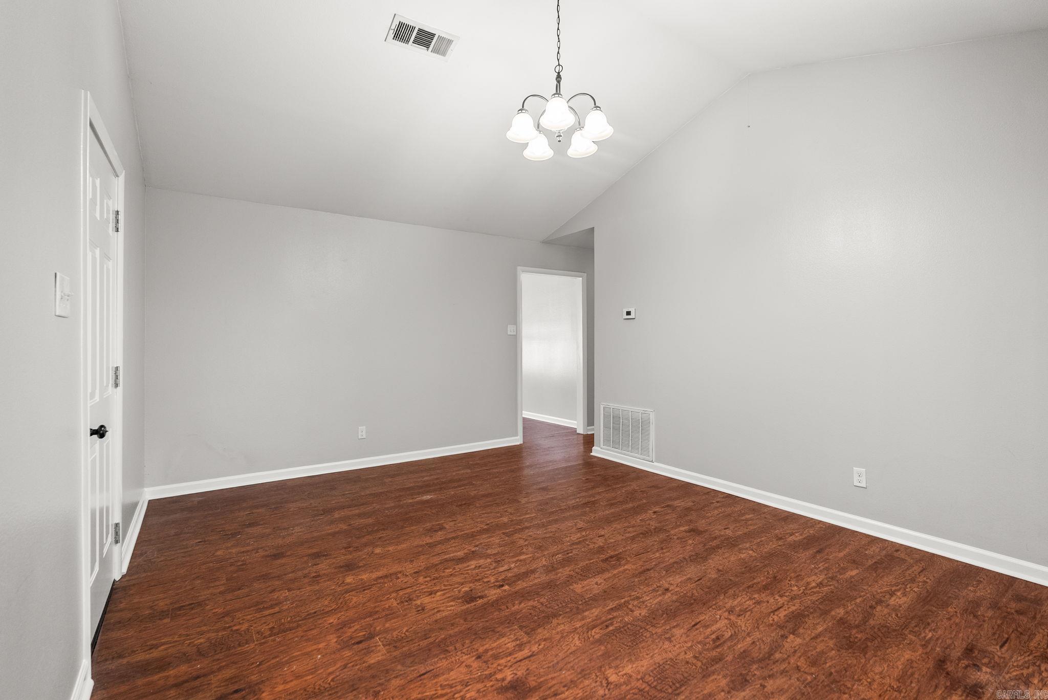 TANGLEWOOD - Residential