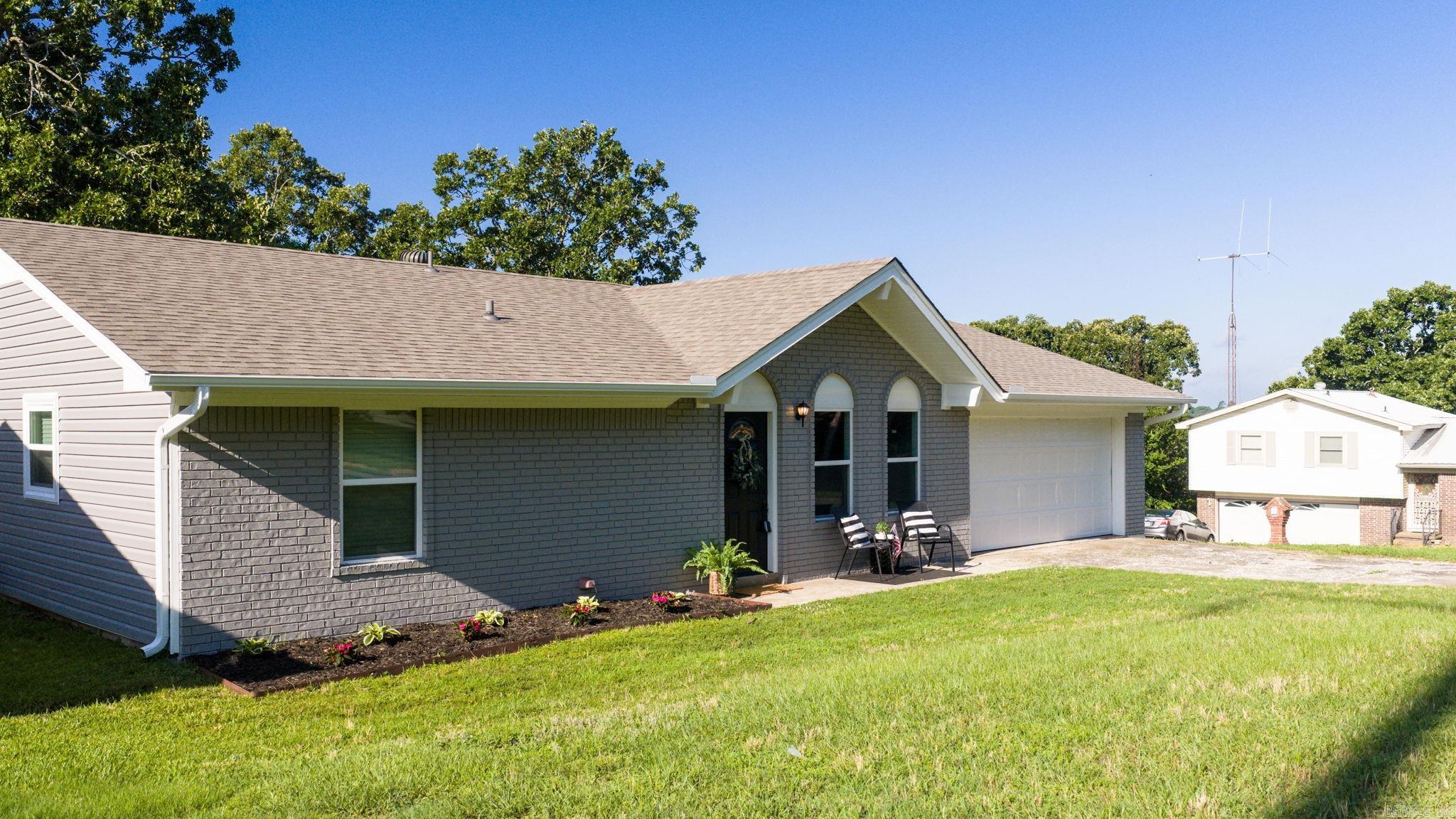 TANGLEWOOD - Residential