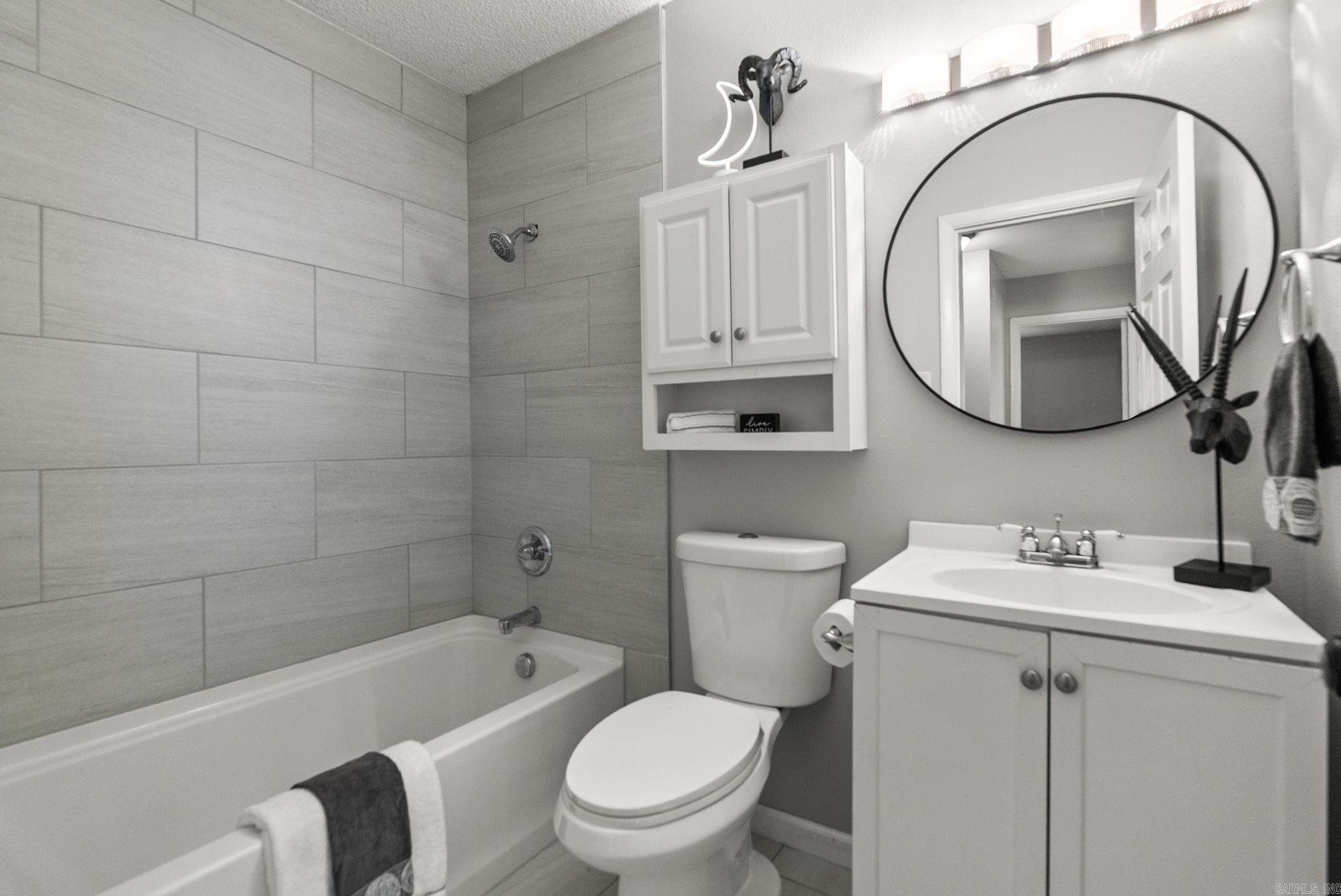 TANGLEWOOD - Residential
