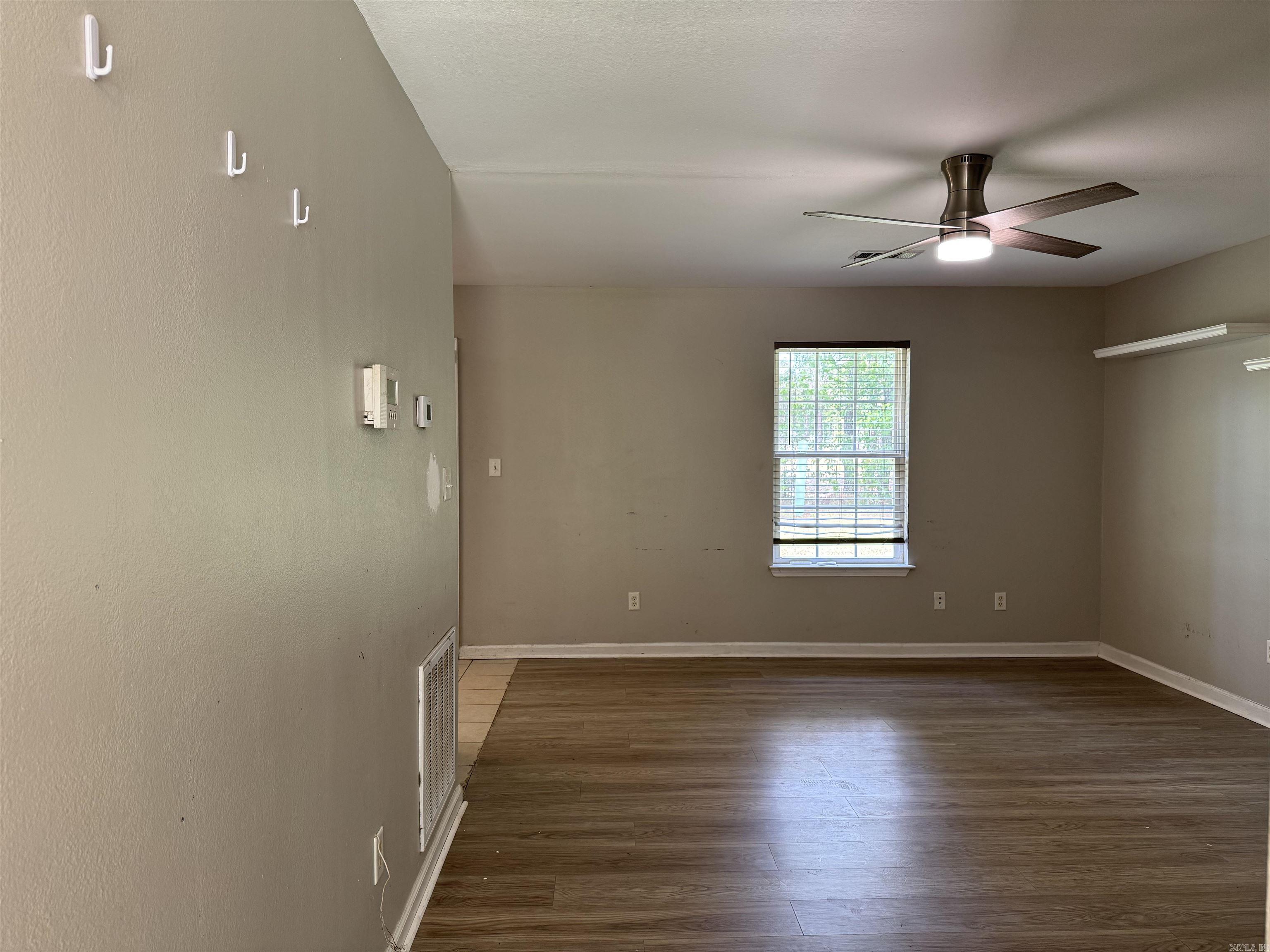 OLD MEADOWS - Residential