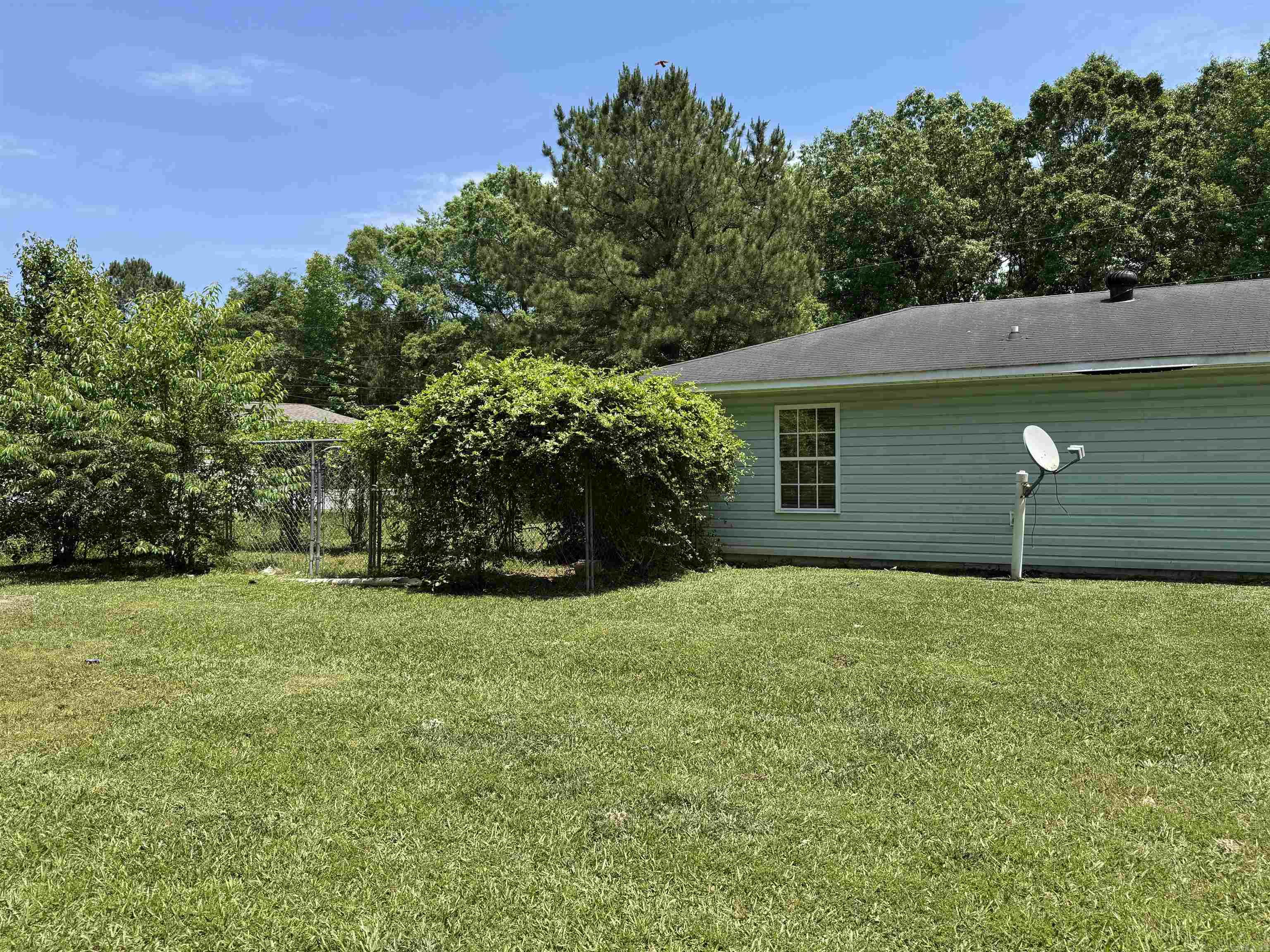 OLD MEADOWS - Residential