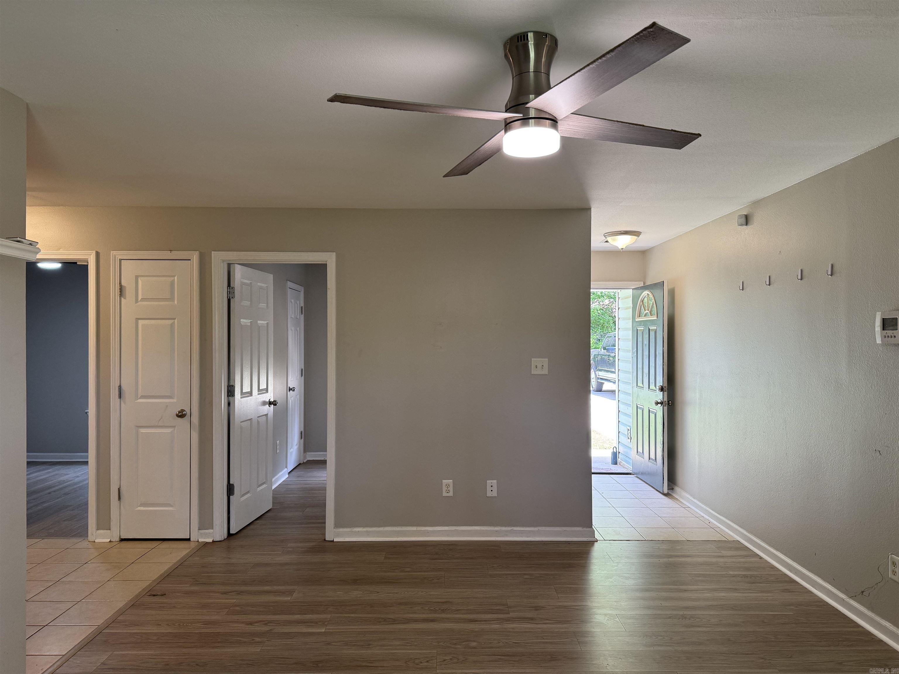 OLD MEADOWS - Residential