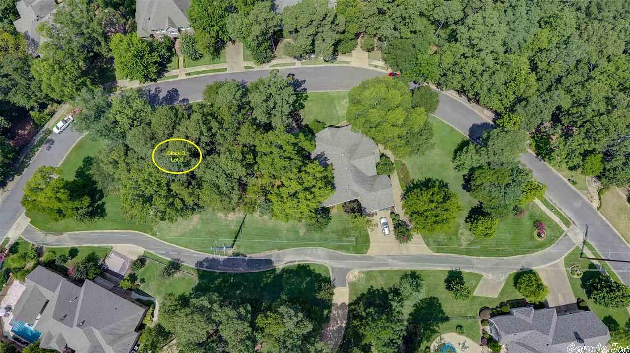 Gorgeous Lotus Valley! Build your dream home on this perfect lot in exclusive Lotus Valley! Over a half acre (per Garland Co. Assessor data), this beautiful lot in Lakeside School District is ready for your builder. All underground utilities and a community park with walking trail and pond. Super location - convenient to shopping, restaurants, medical & Lakeside school. Come live the good life in Lotus Valley!
