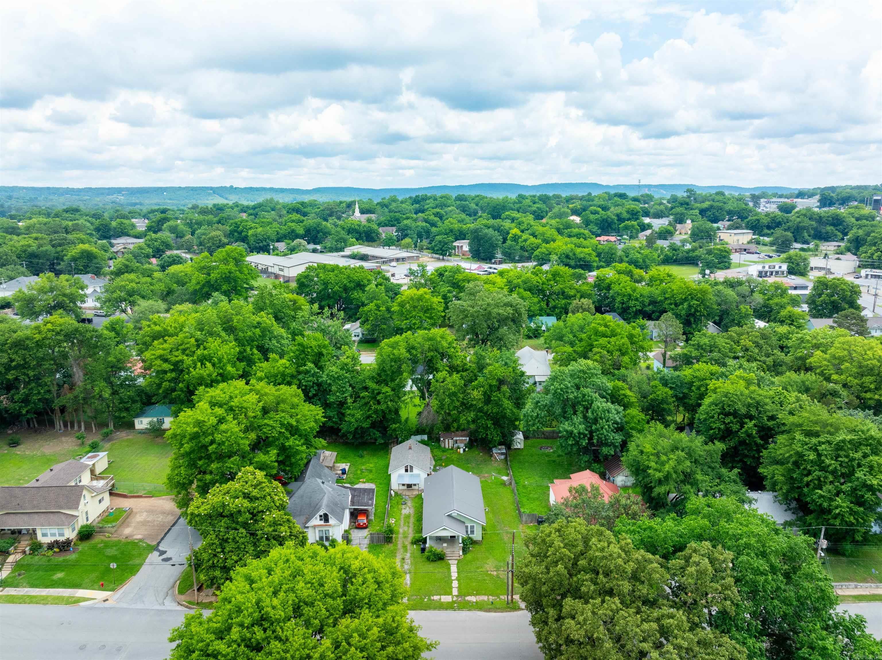 MAXFIELD SOUTHERN - Residential