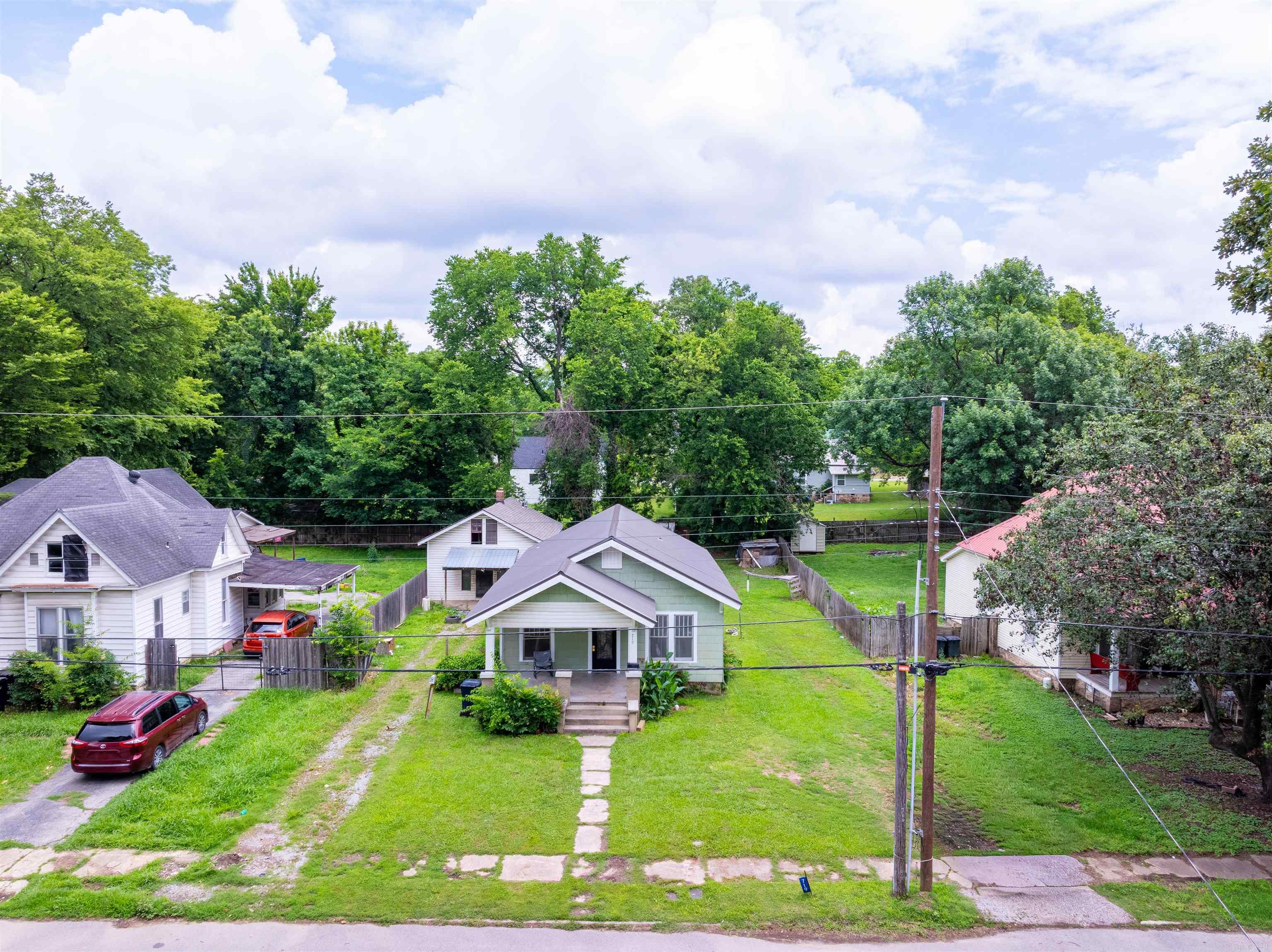 MAXFIELD SOUTHERN - Residential