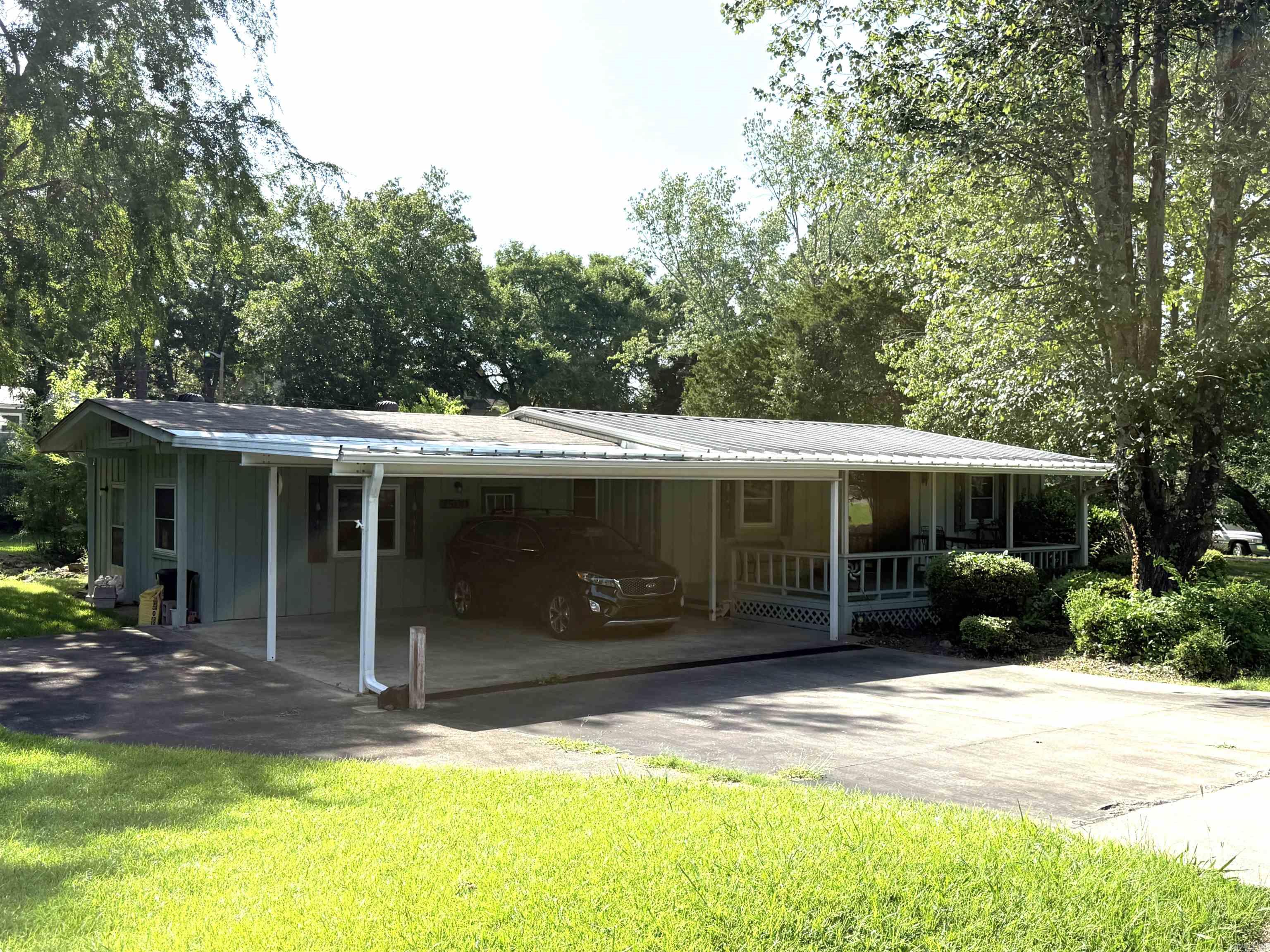 BASS BAY - Residential