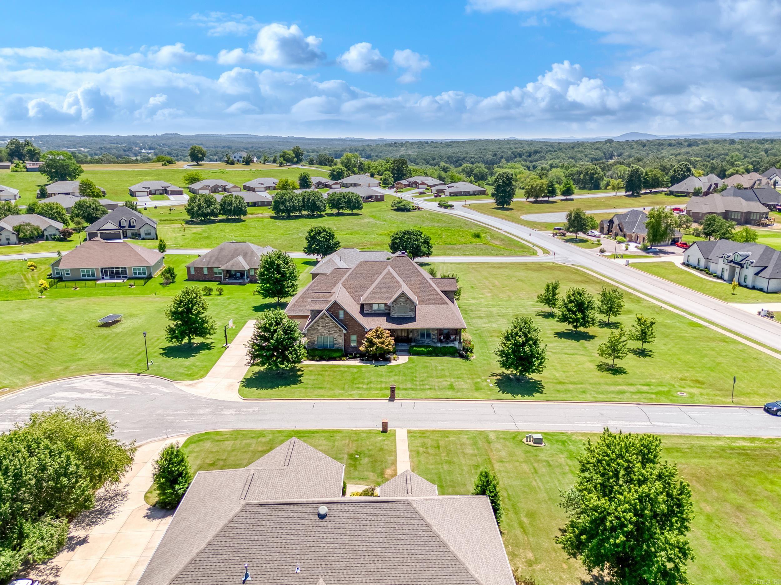 BIG CREEK ESTATES - Residential