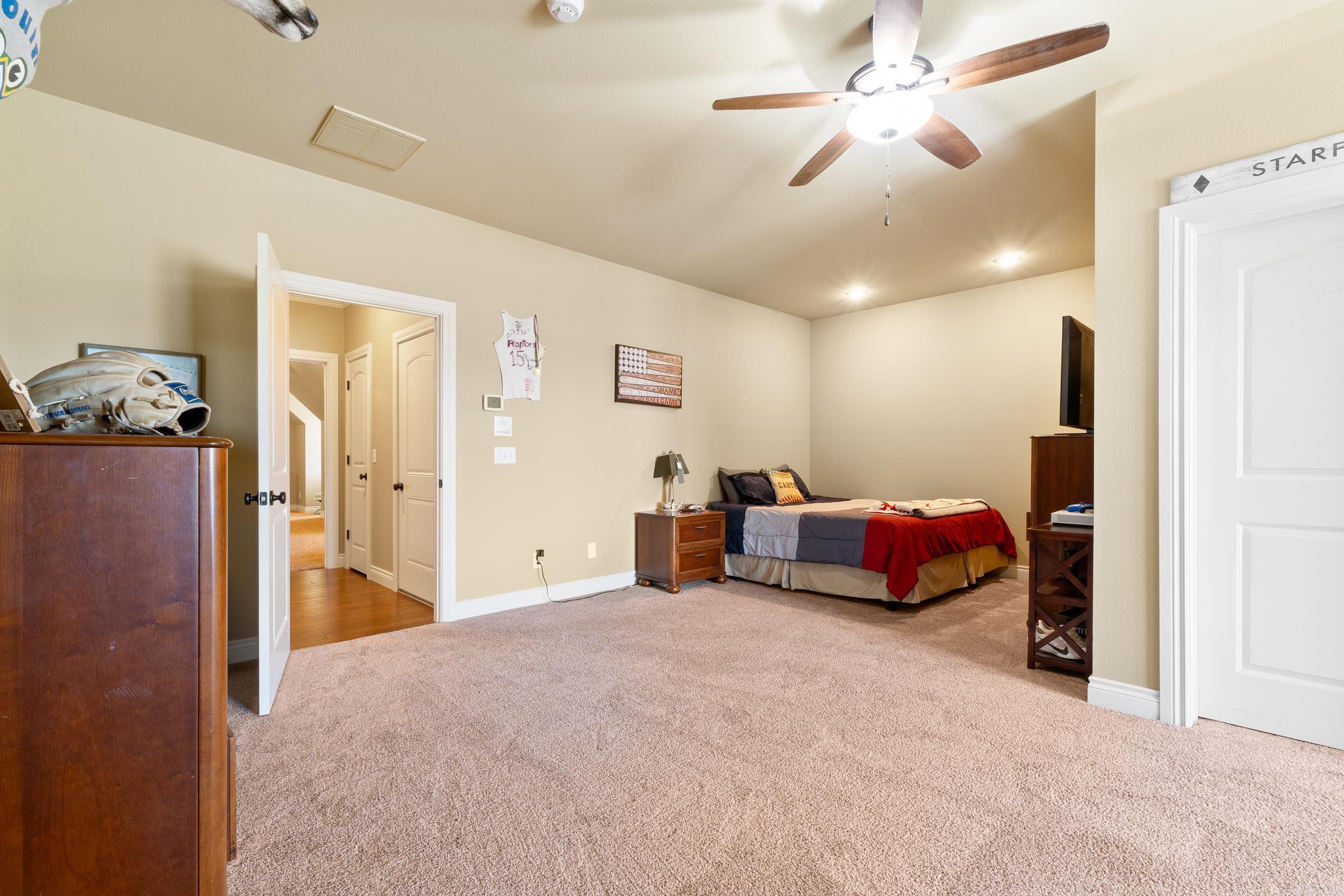 BIG CREEK ESTATES - Residential