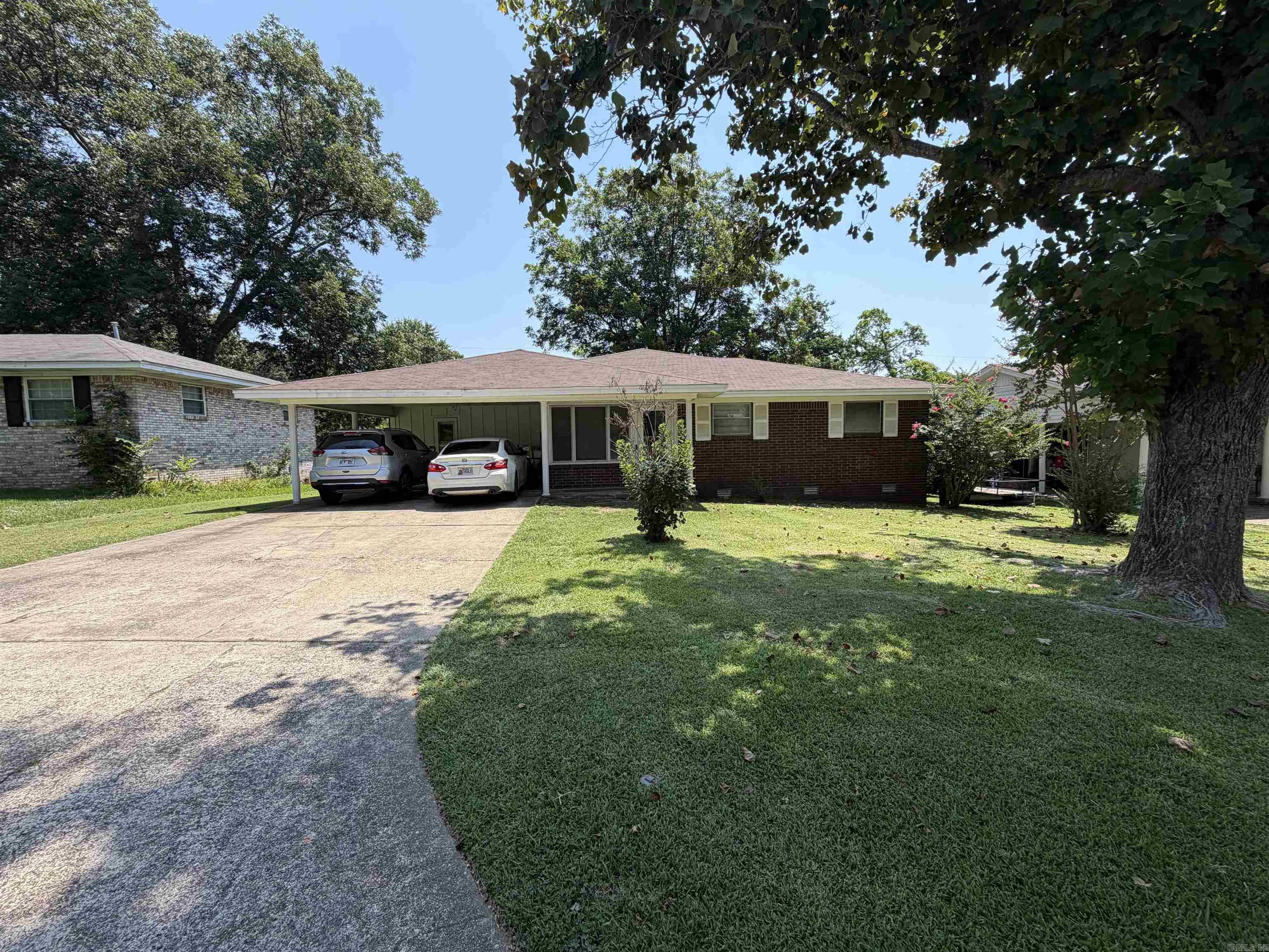 TANGLEWOOD - Residential