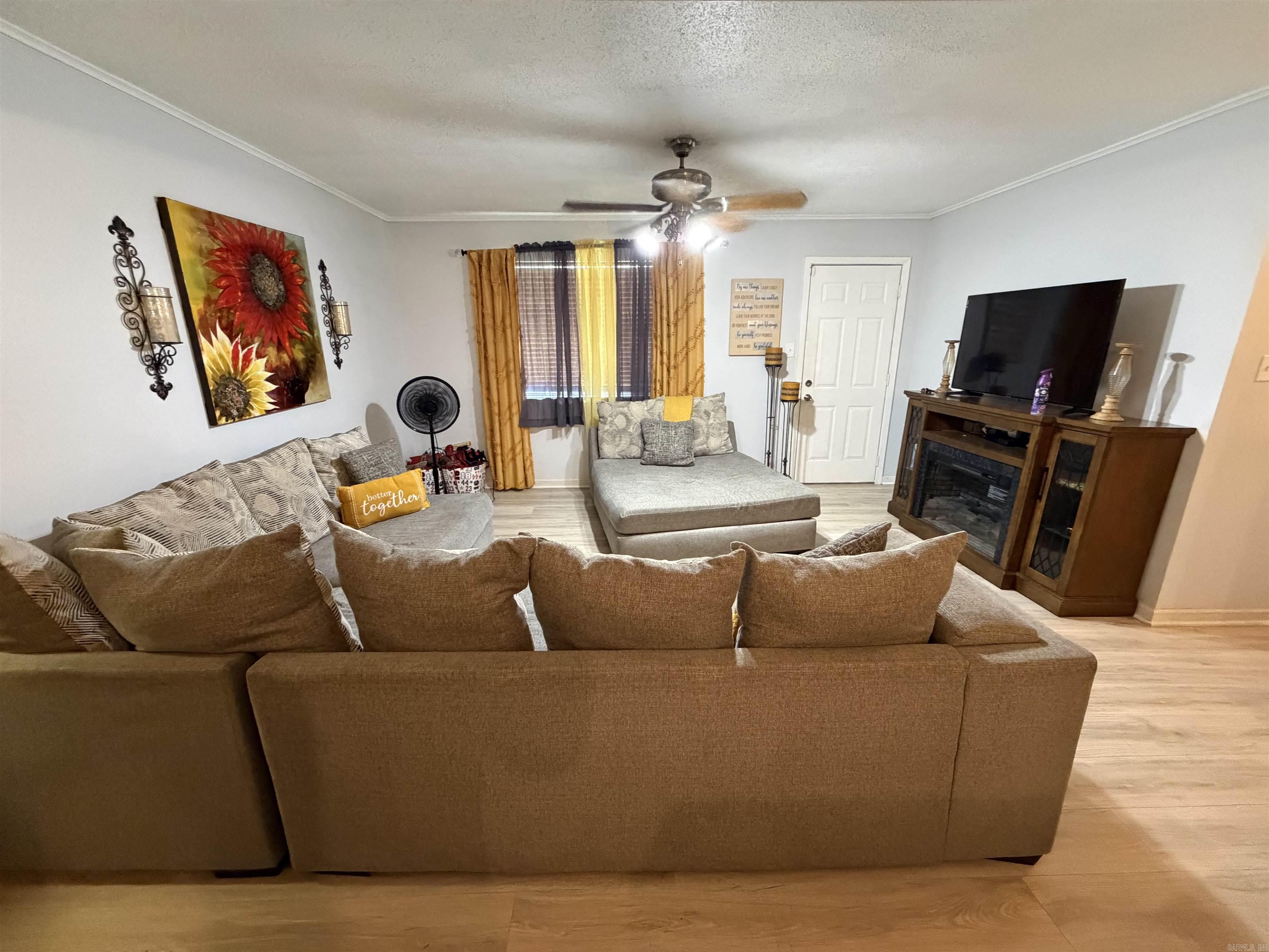 TANGLEWOOD - Residential