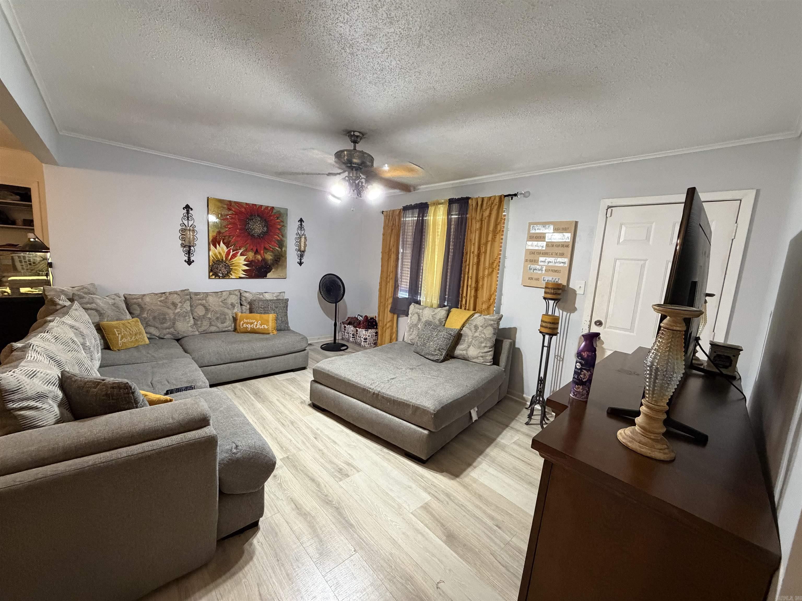 TANGLEWOOD - Residential