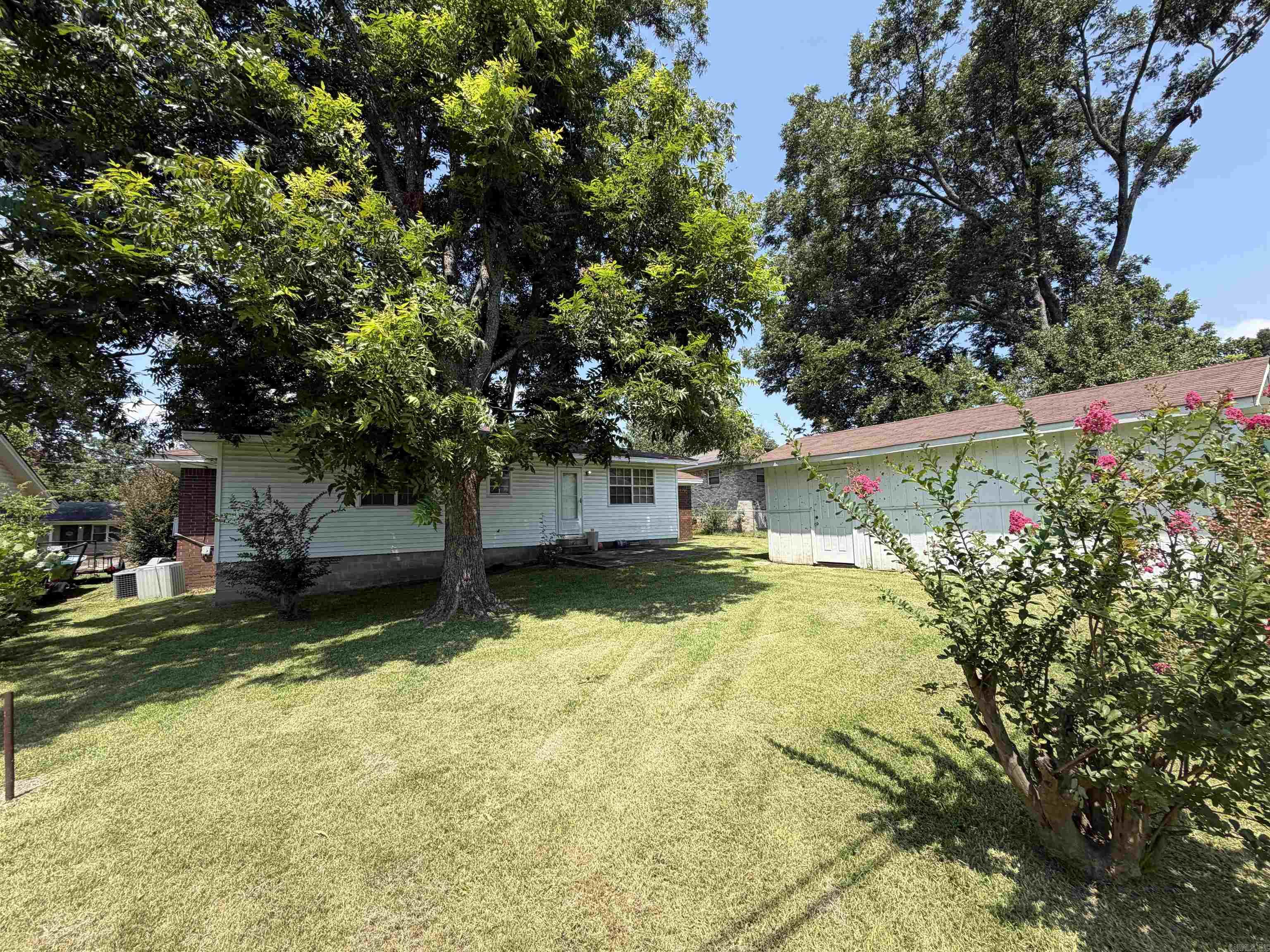 TANGLEWOOD - Residential