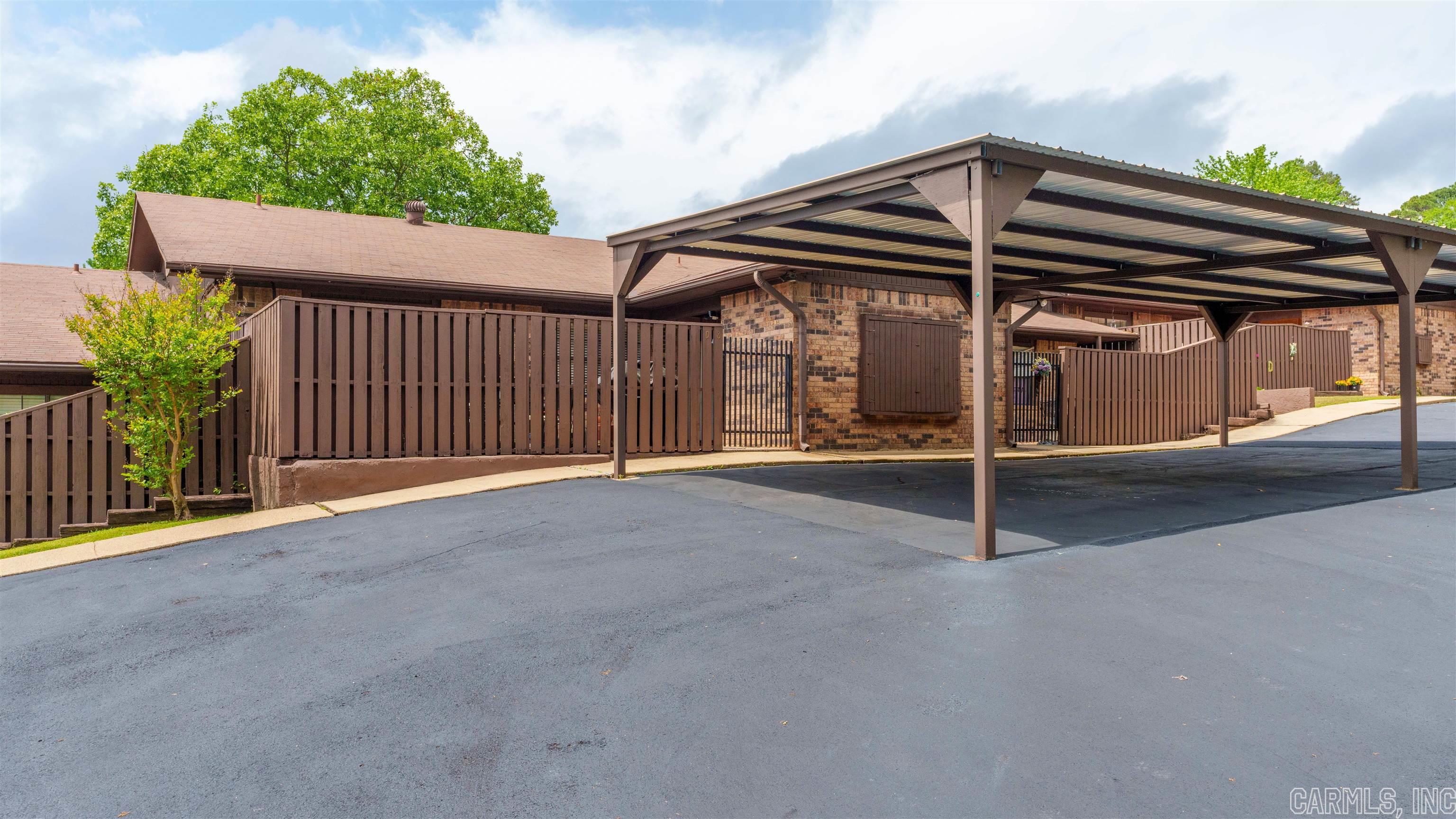 Oaklawn Village - Residential