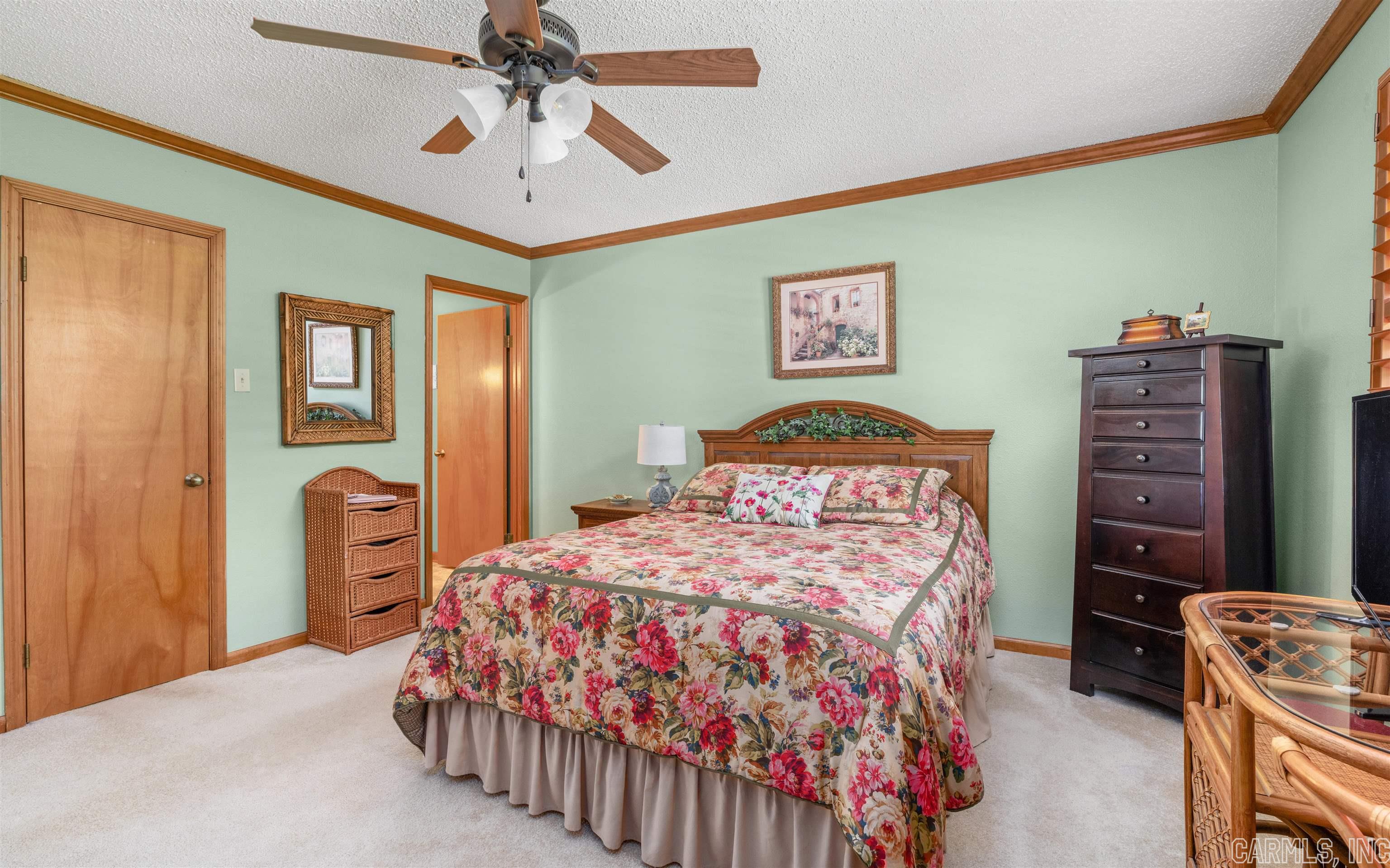 Oaklawn Village - Residential