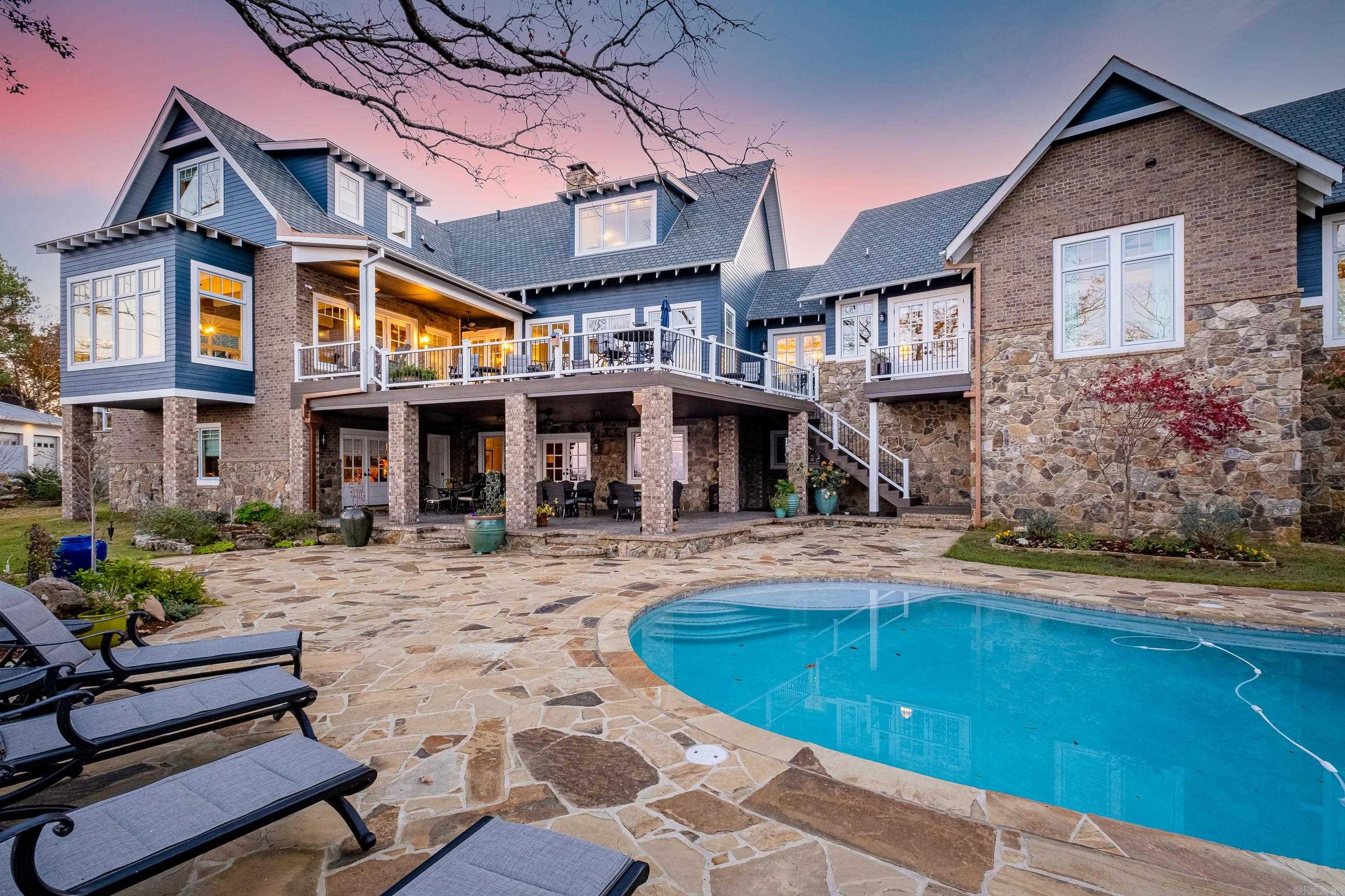 CAMPBELLS - Residential