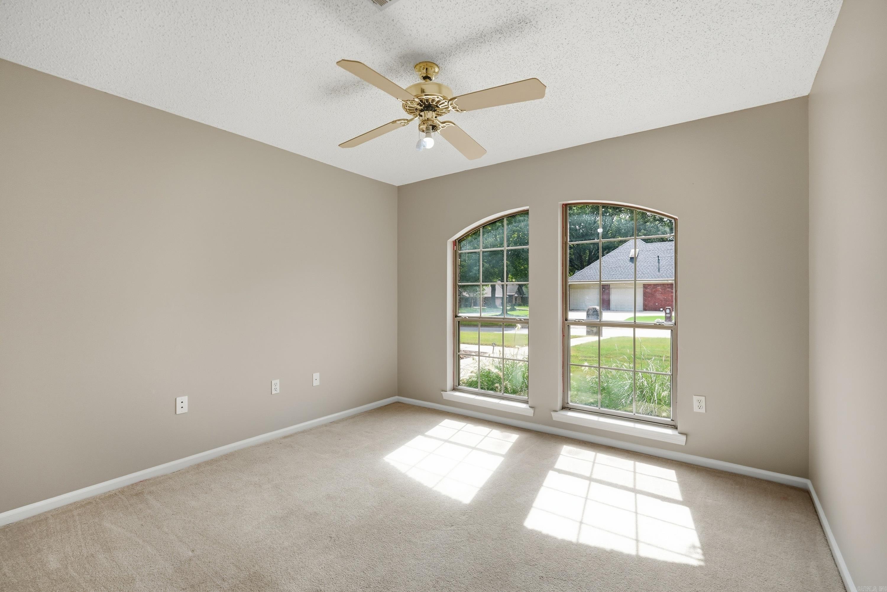 ST CHARLES PLACE - Residential