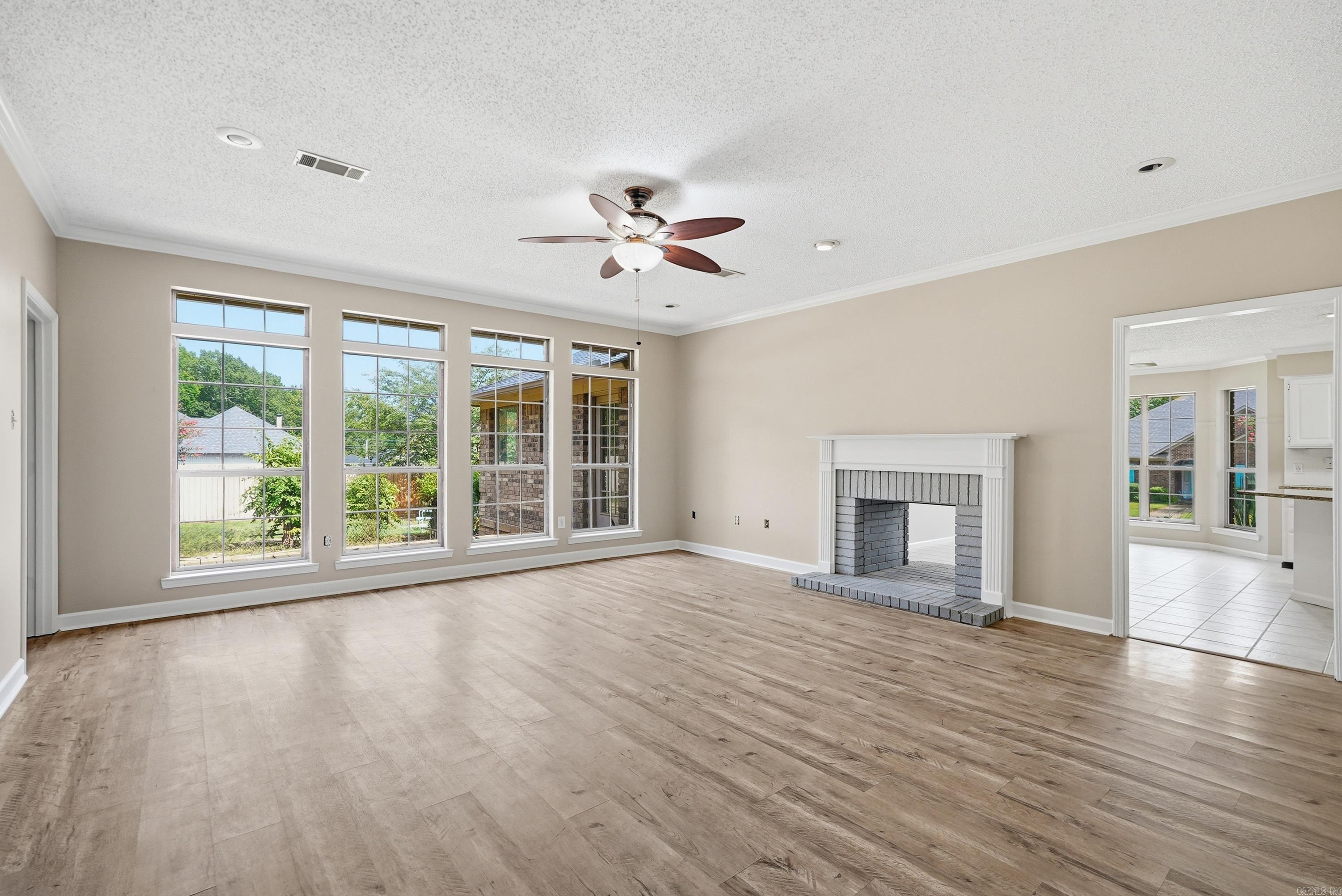 ST CHARLES PLACE - Residential