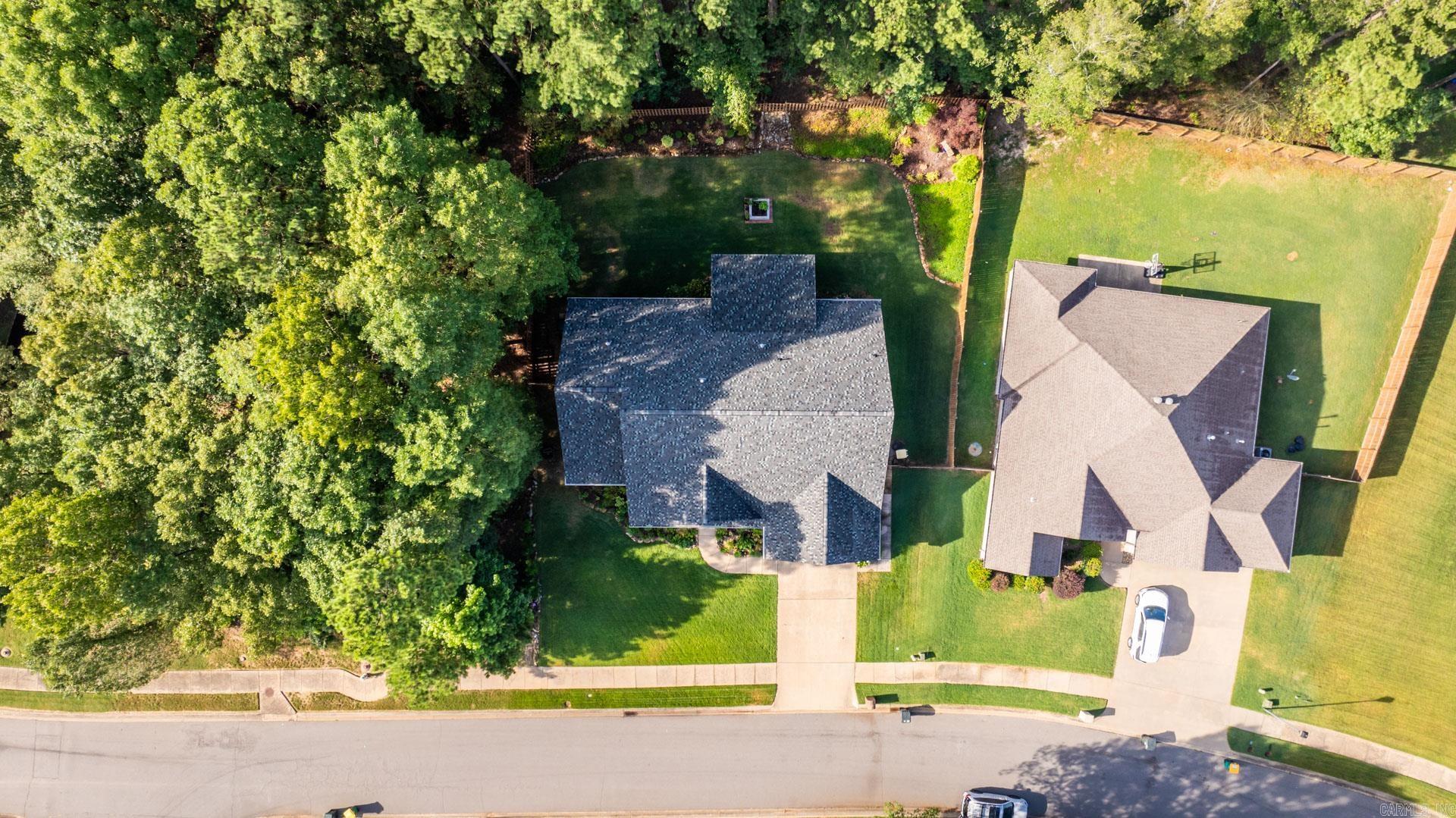 SIENNA LAKE - Residential