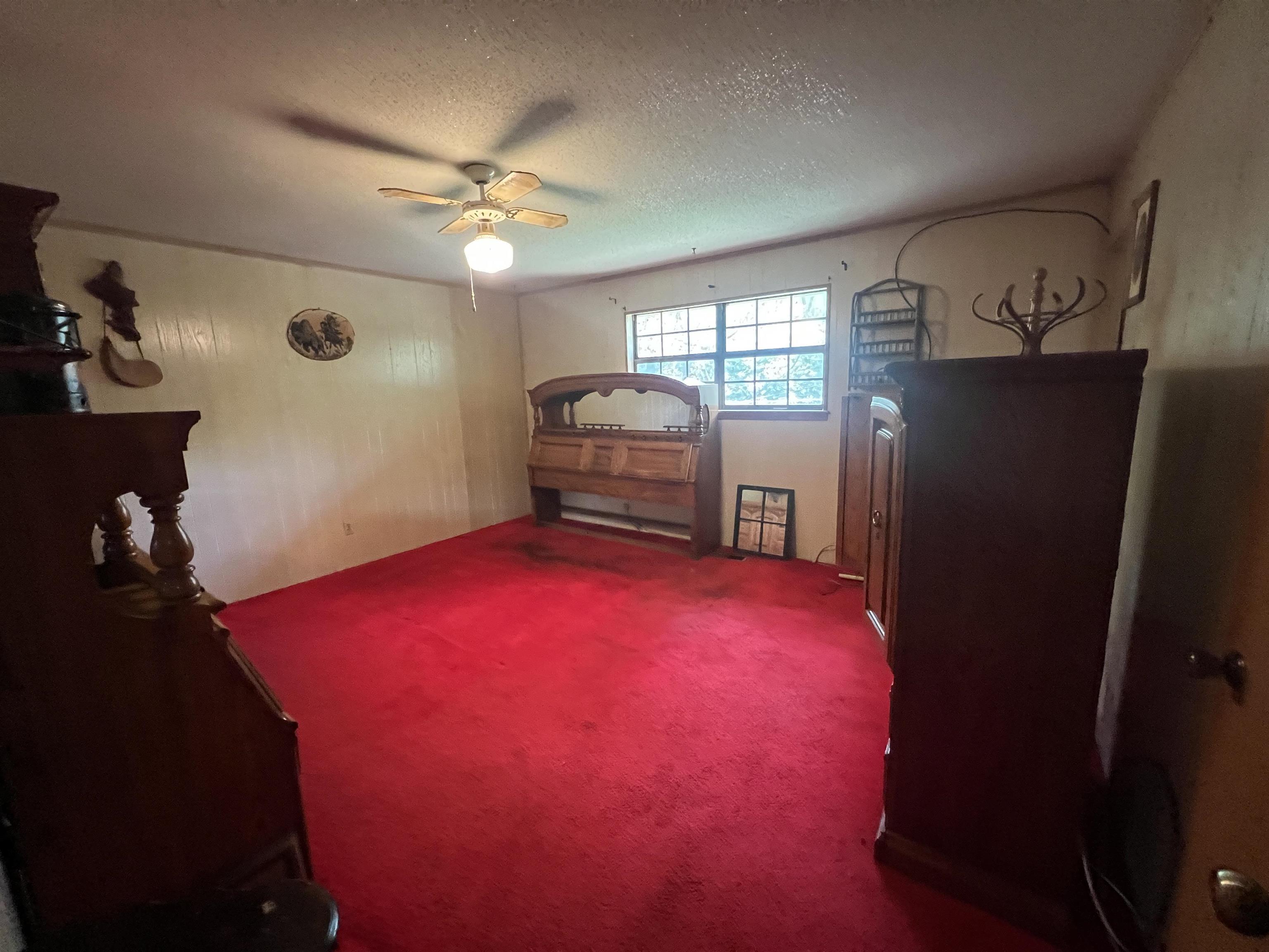 EAST MEADOW - Residential