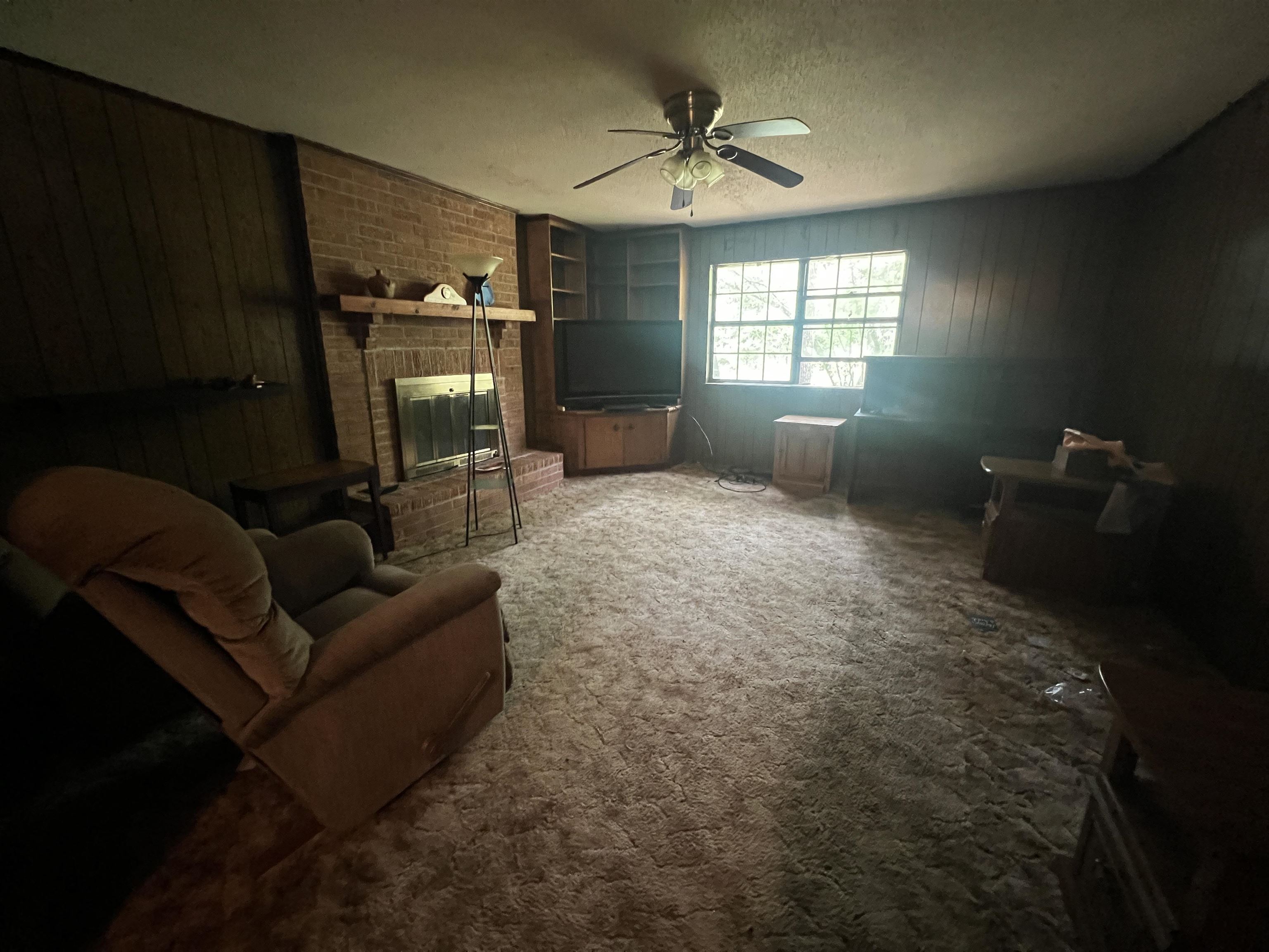 EAST MEADOW - Residential