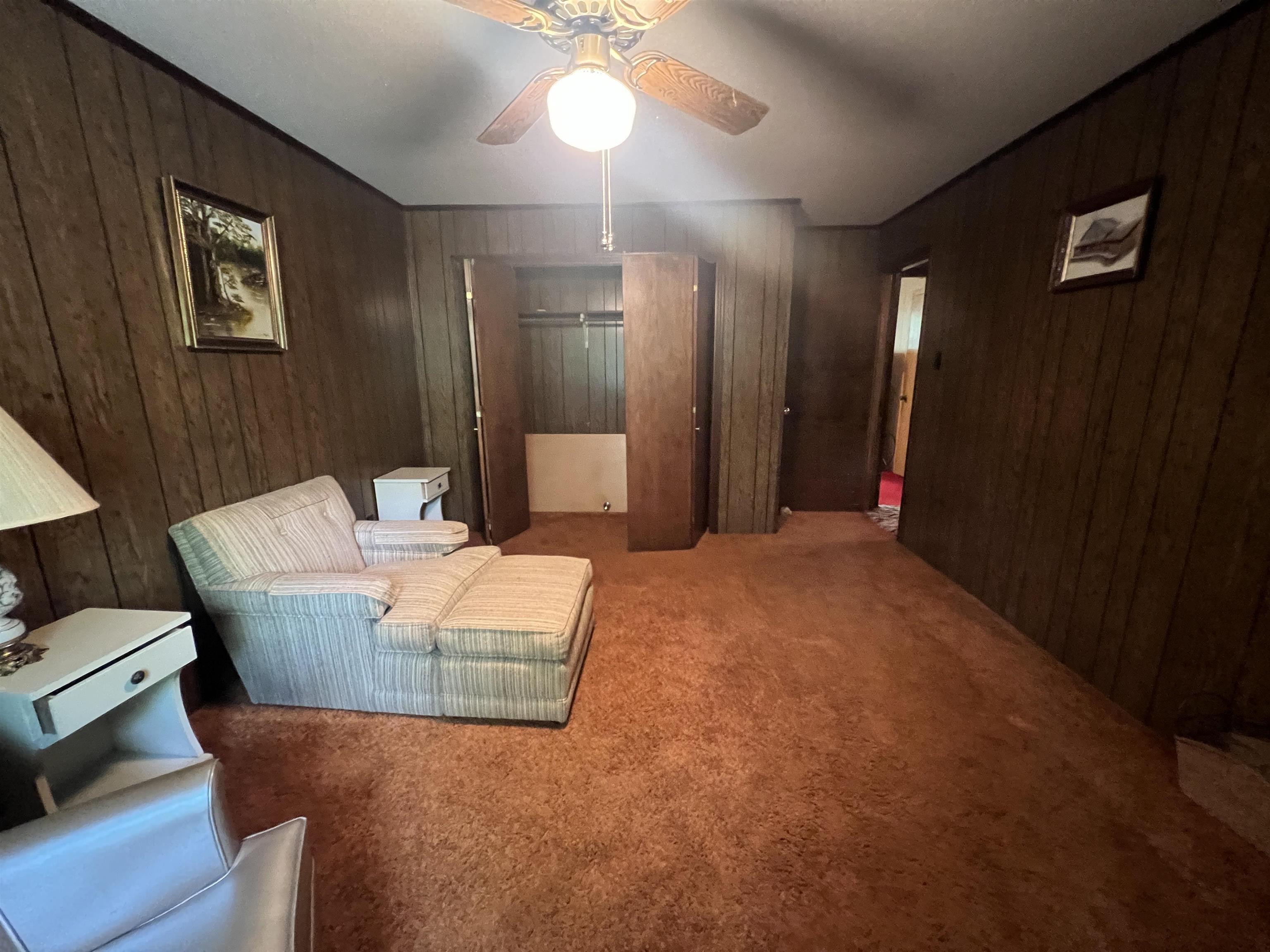 EAST MEADOW - Residential