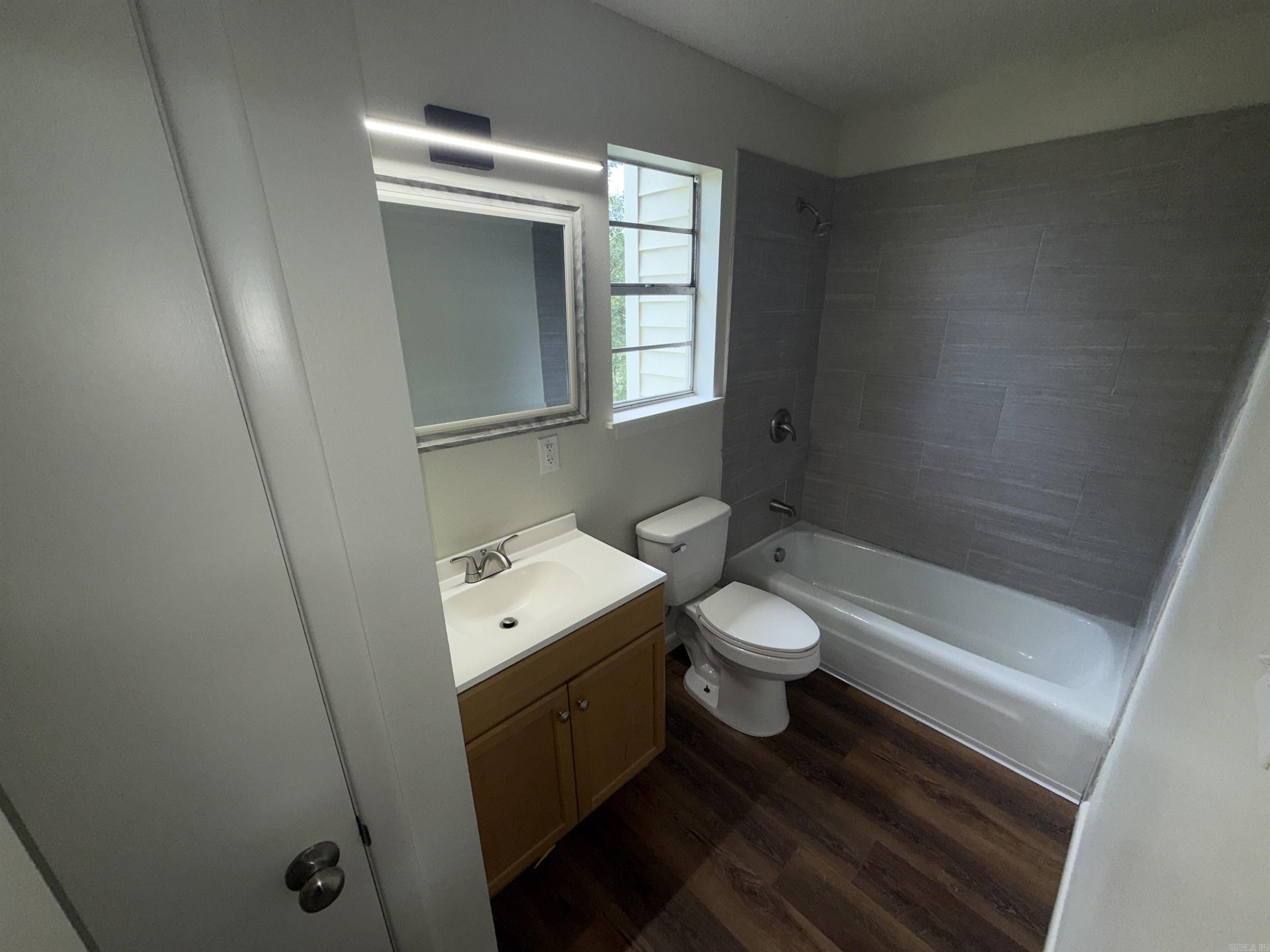 CAMPUS PLACE - Residential