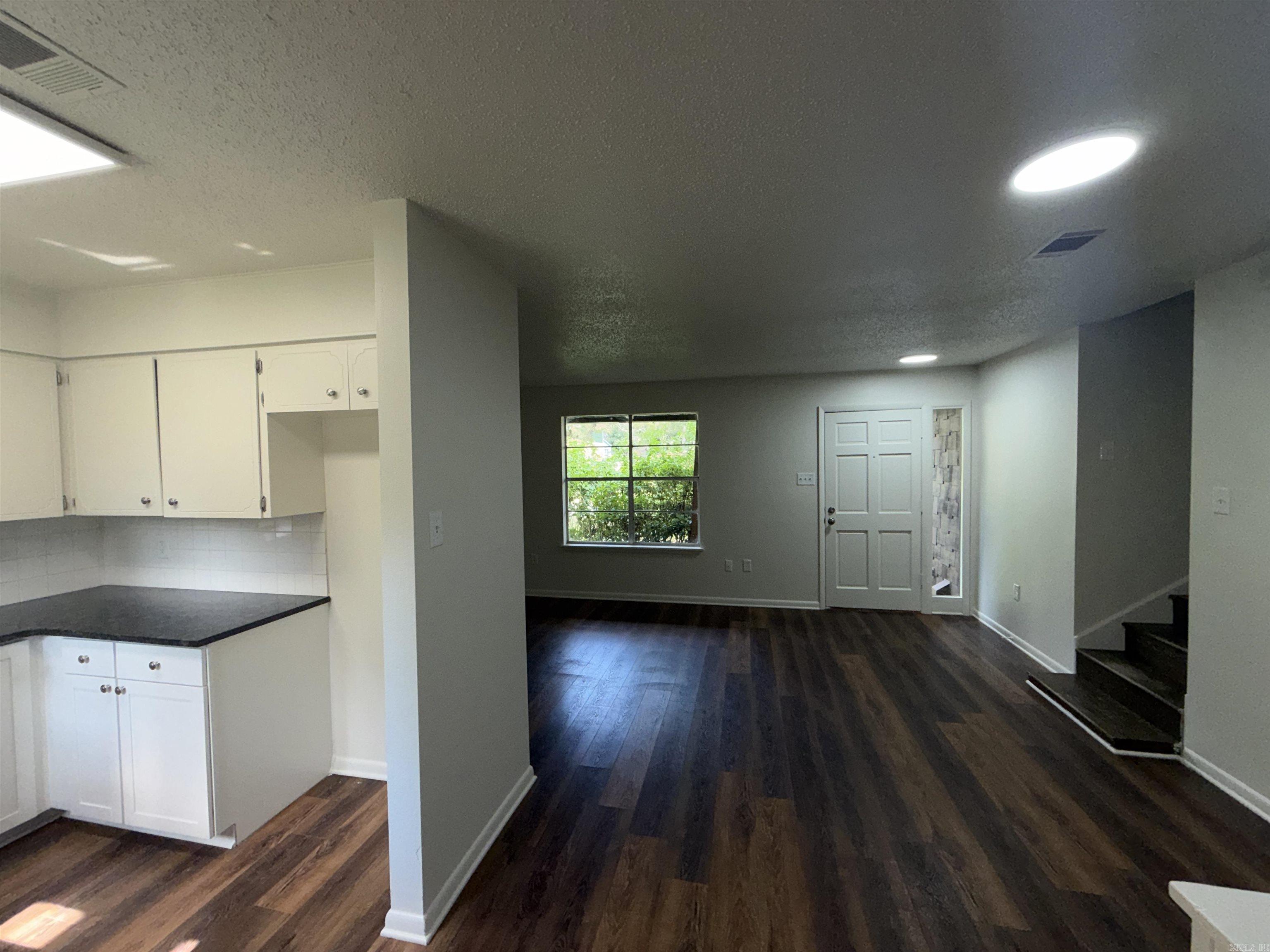 CAMPUS PLACE - Residential