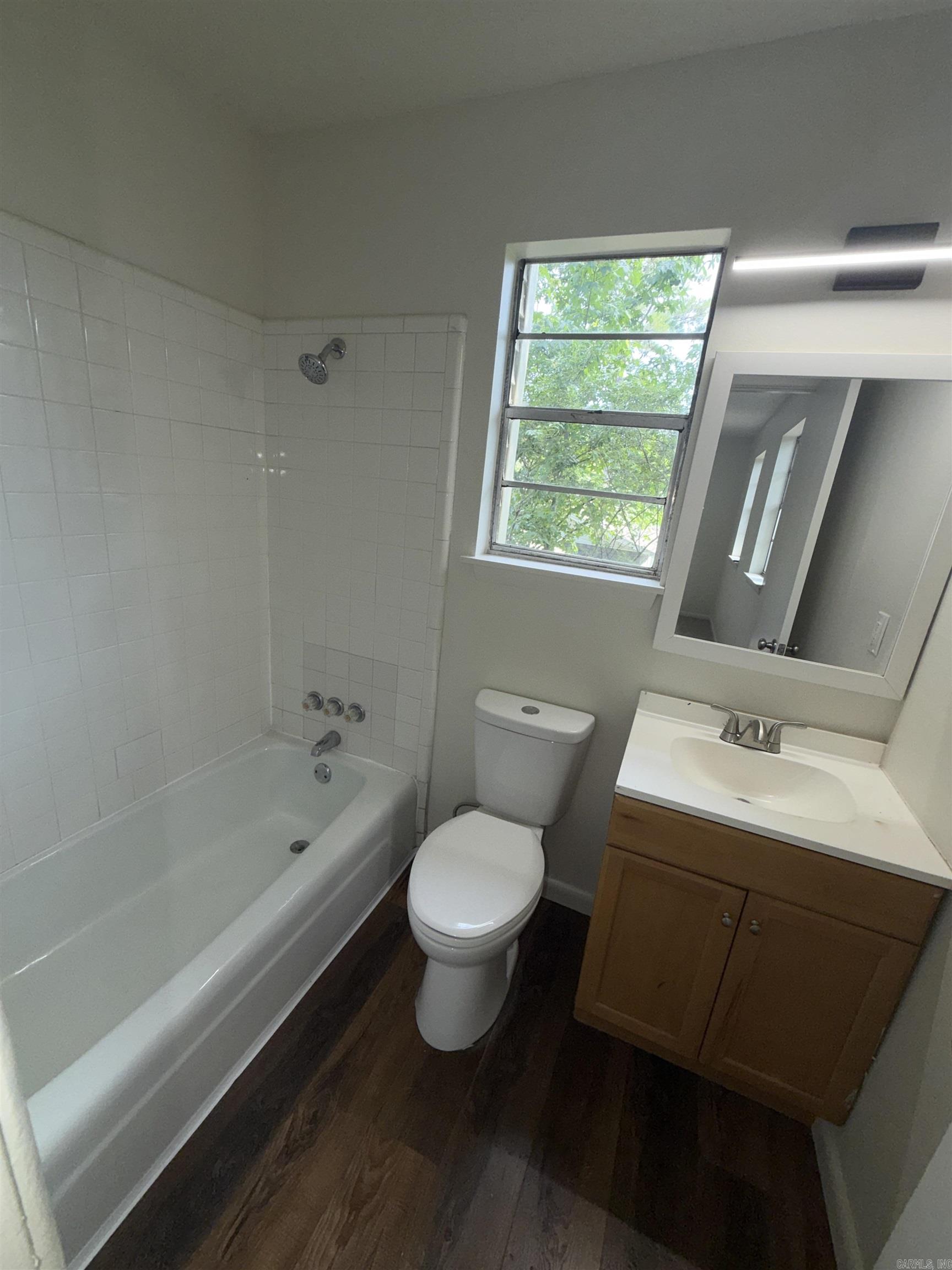 CAMPUS PLACE - Residential