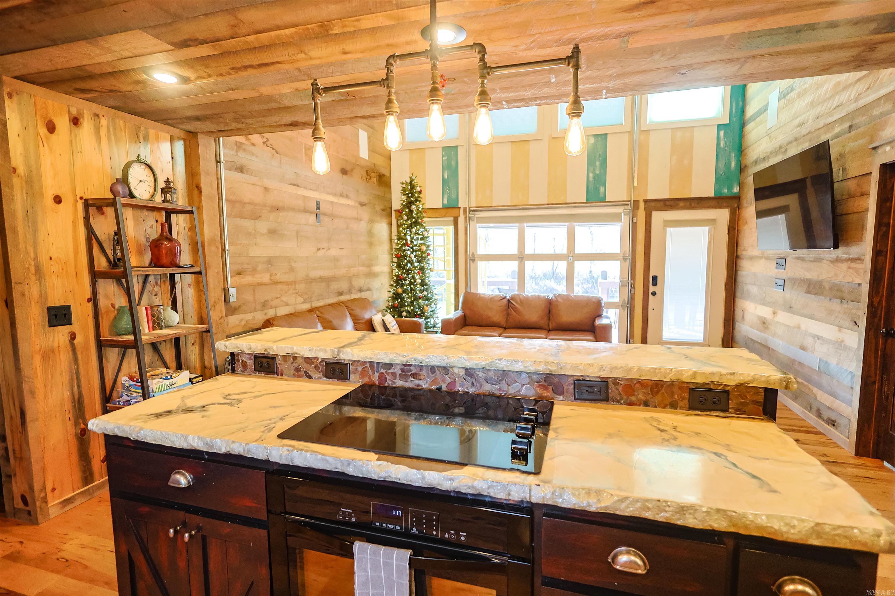 Jordans Bend at Caddos - Residential