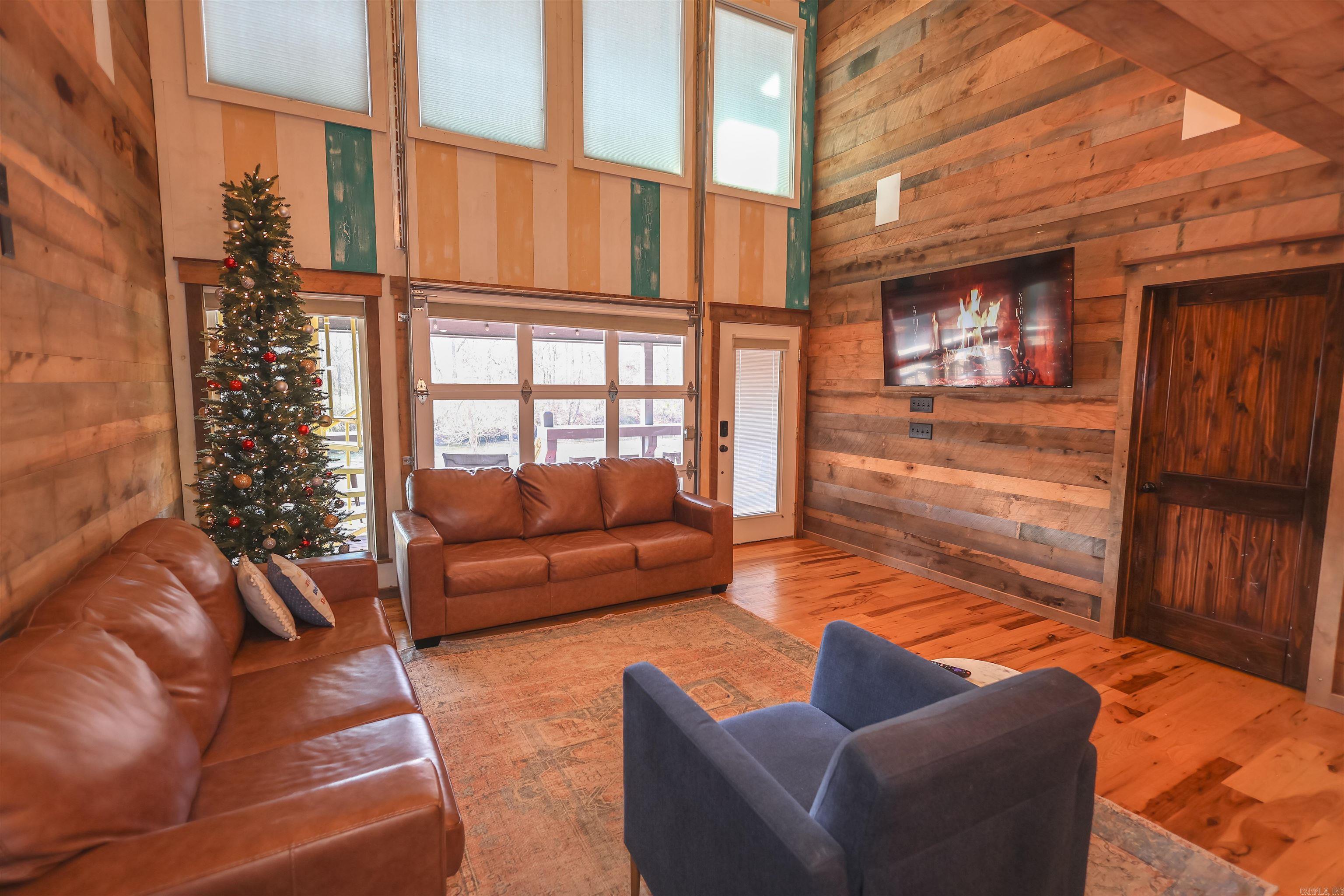 Jordans Bend at Caddos - Residential