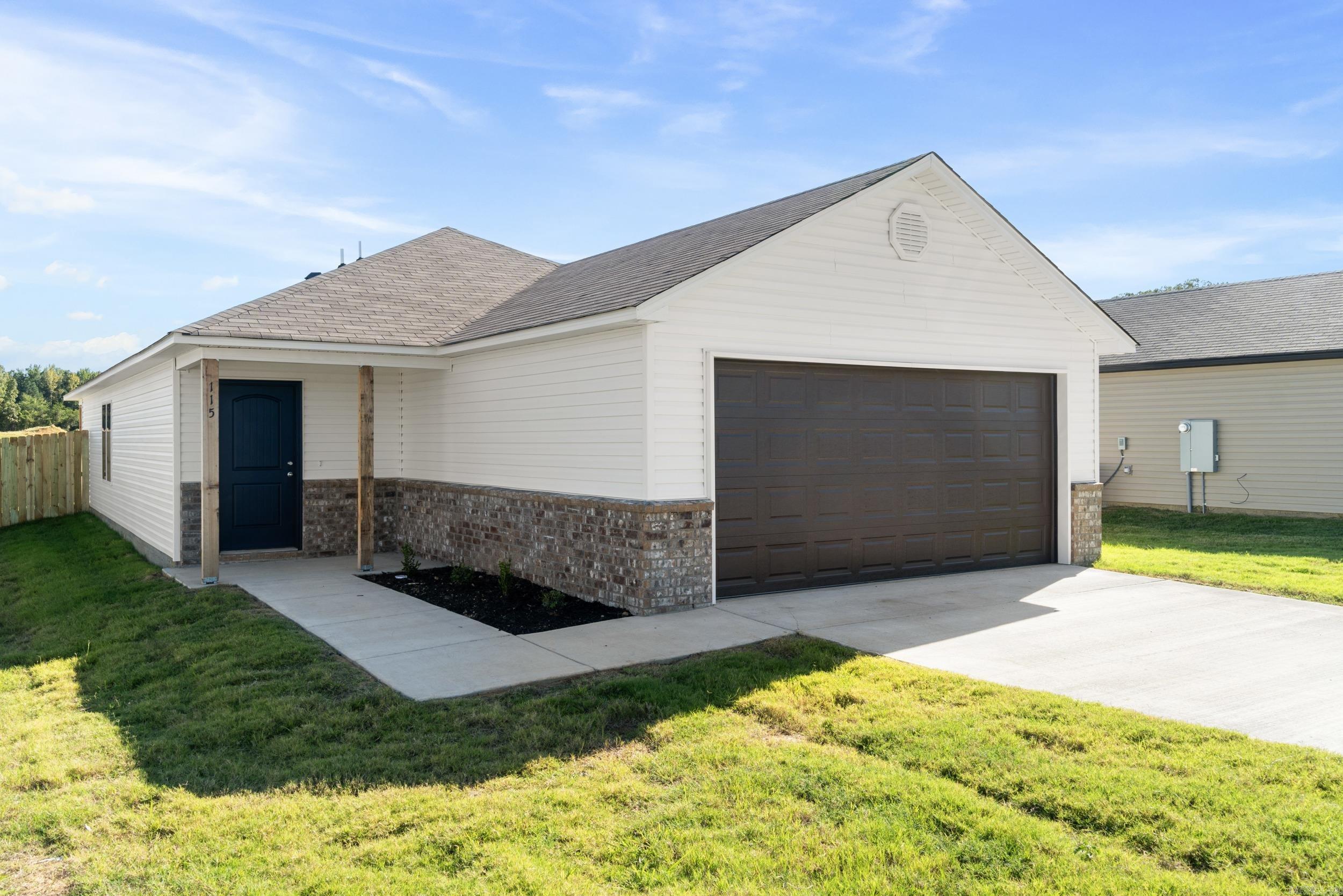 STAGECOACH MEADOWS - Residential