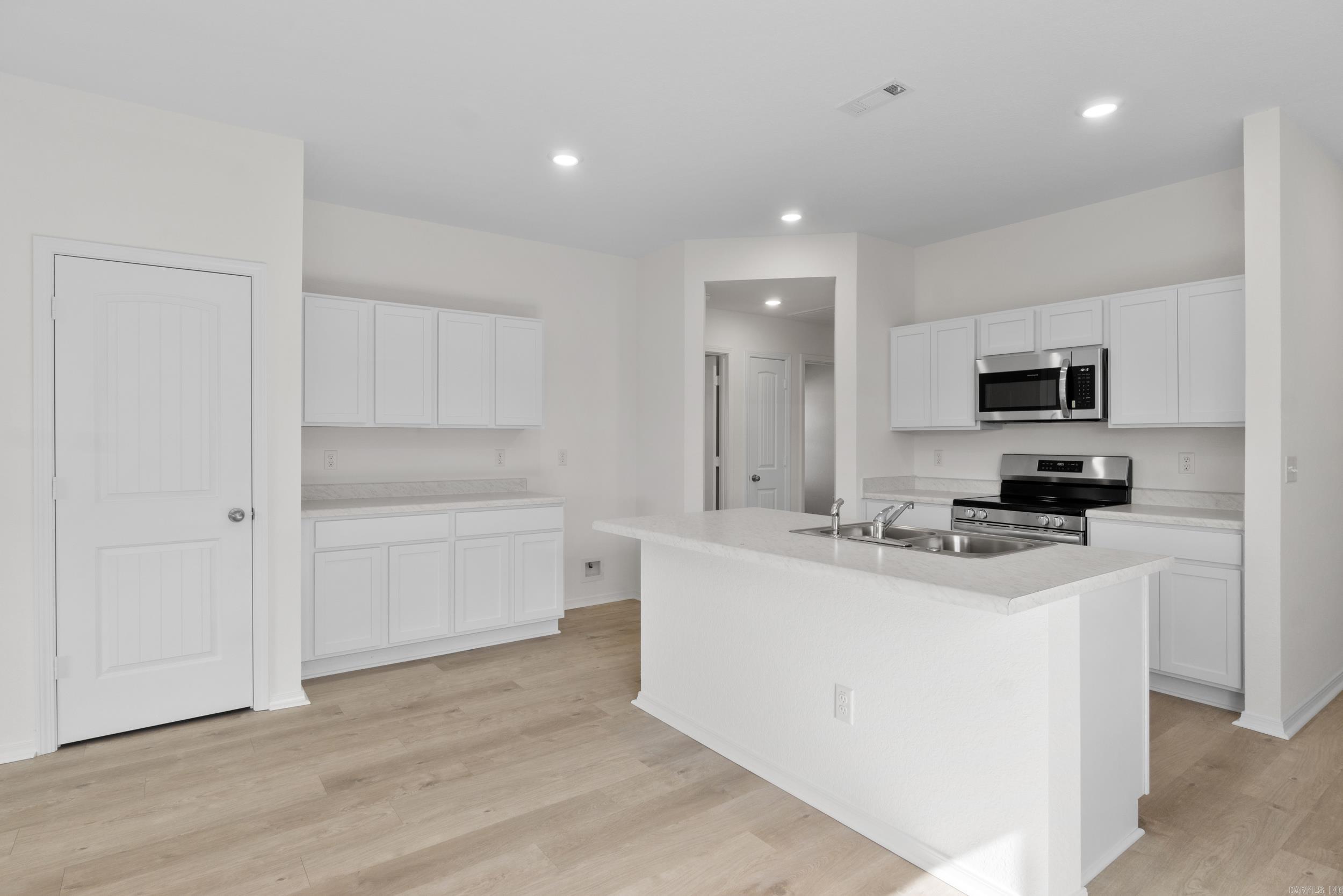 STAGECOACH MEADOWS - Residential