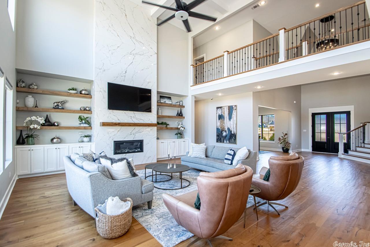 WEST LAKE VILLAGE - Residential