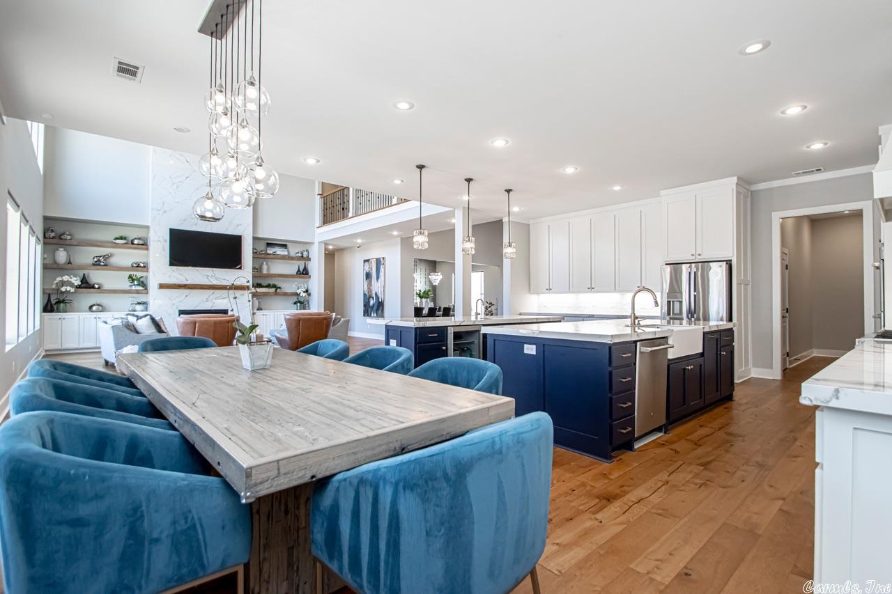 WEST LAKE VILLAGE - Residential