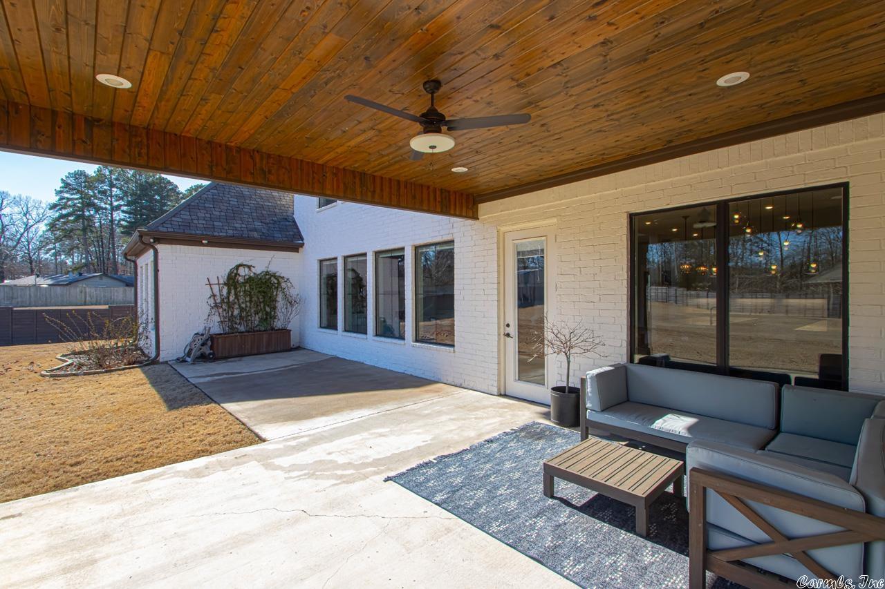 WEST LAKE VILLAGE - Residential