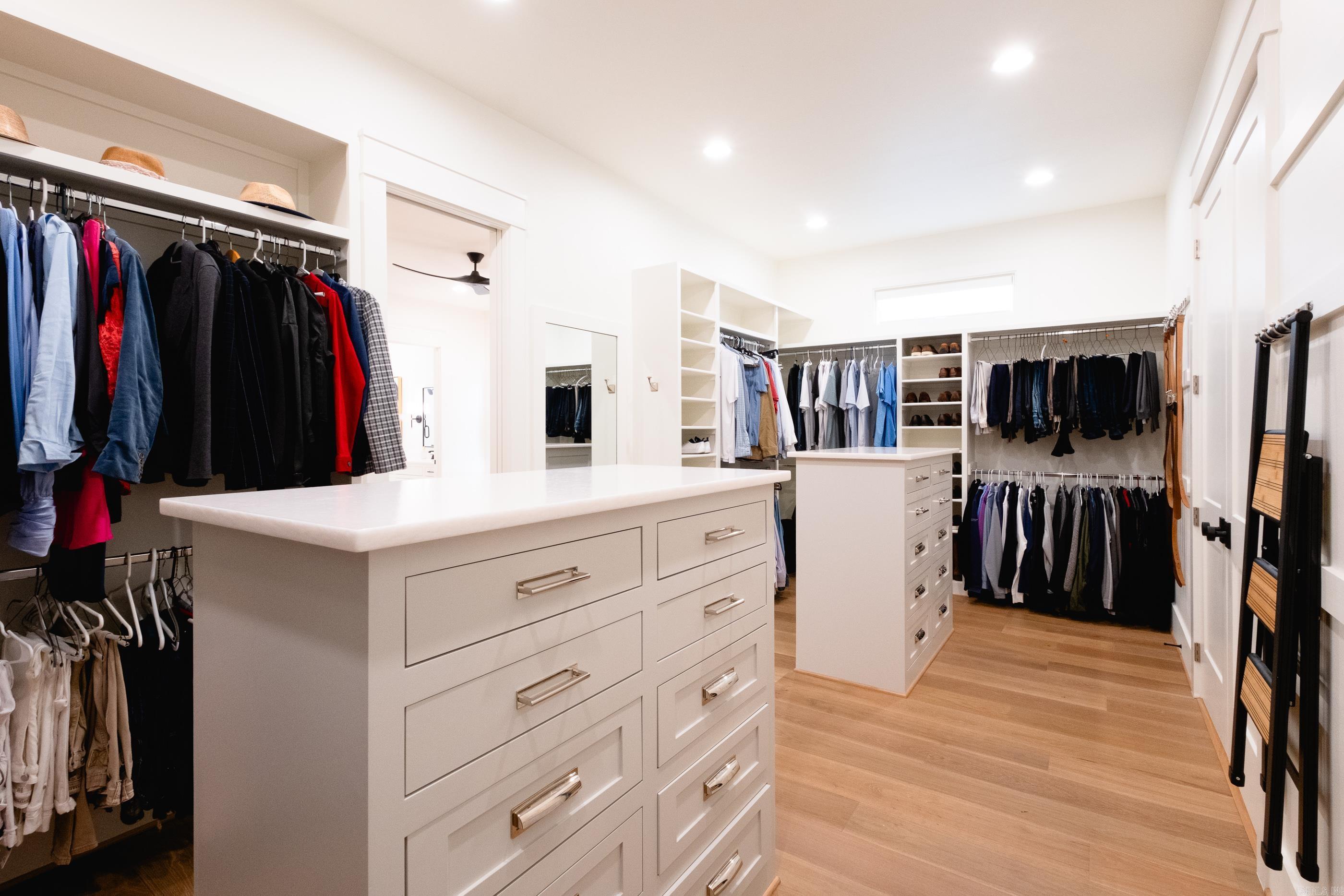 CHENAL VALLEY HALLEN COURT - Residential