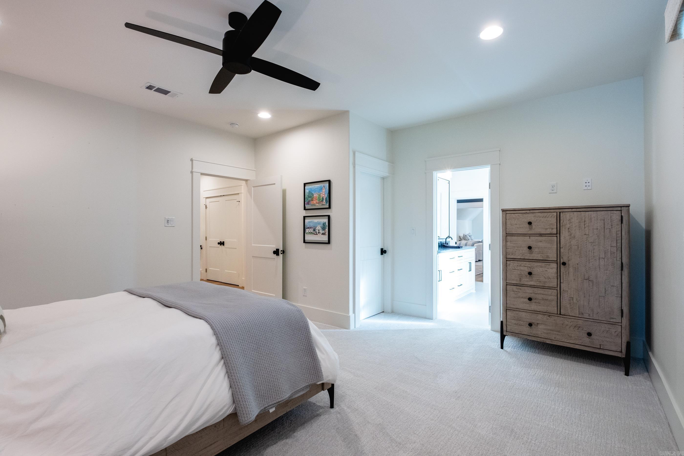 CHENAL VALLEY HALLEN COURT - Residential