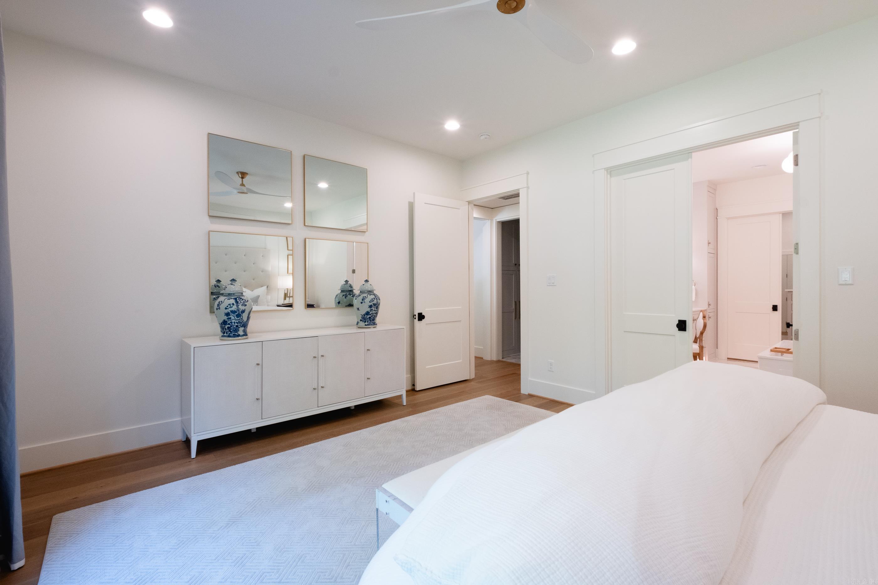 CHENAL VALLEY HALLEN COURT - Residential