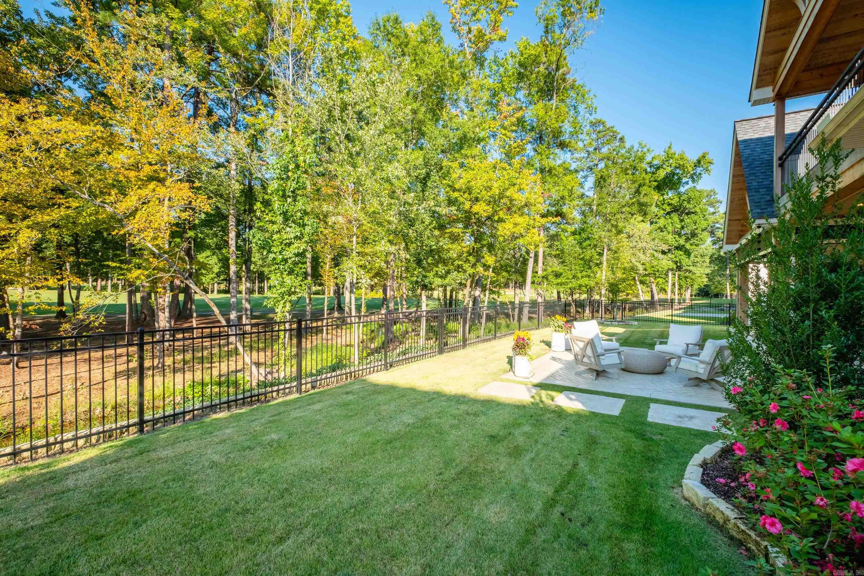 CHENAL VALLEY HALLEN COURT - Residential