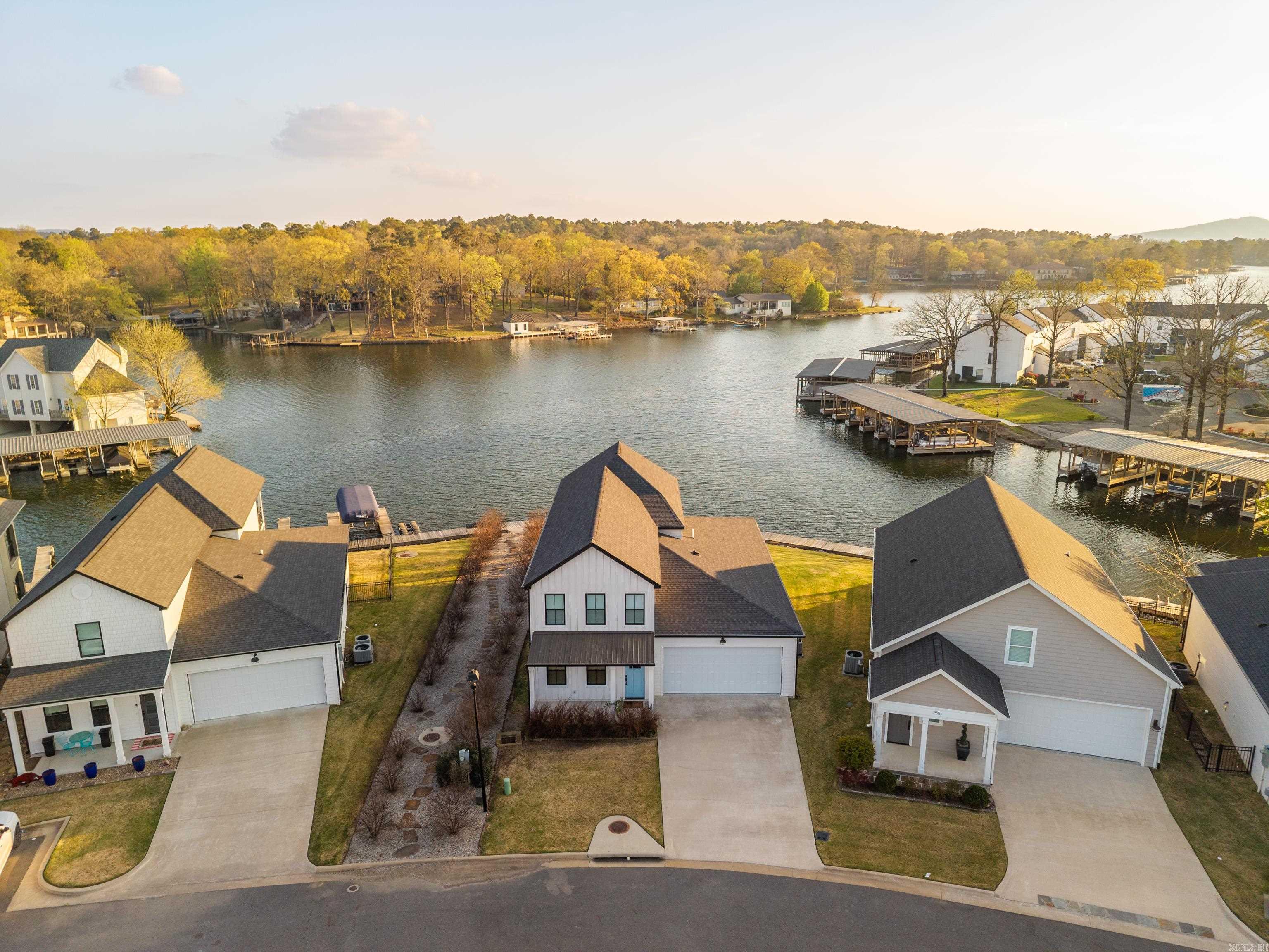 COTTAGES AT BAYSHORE PHASE III - Residential