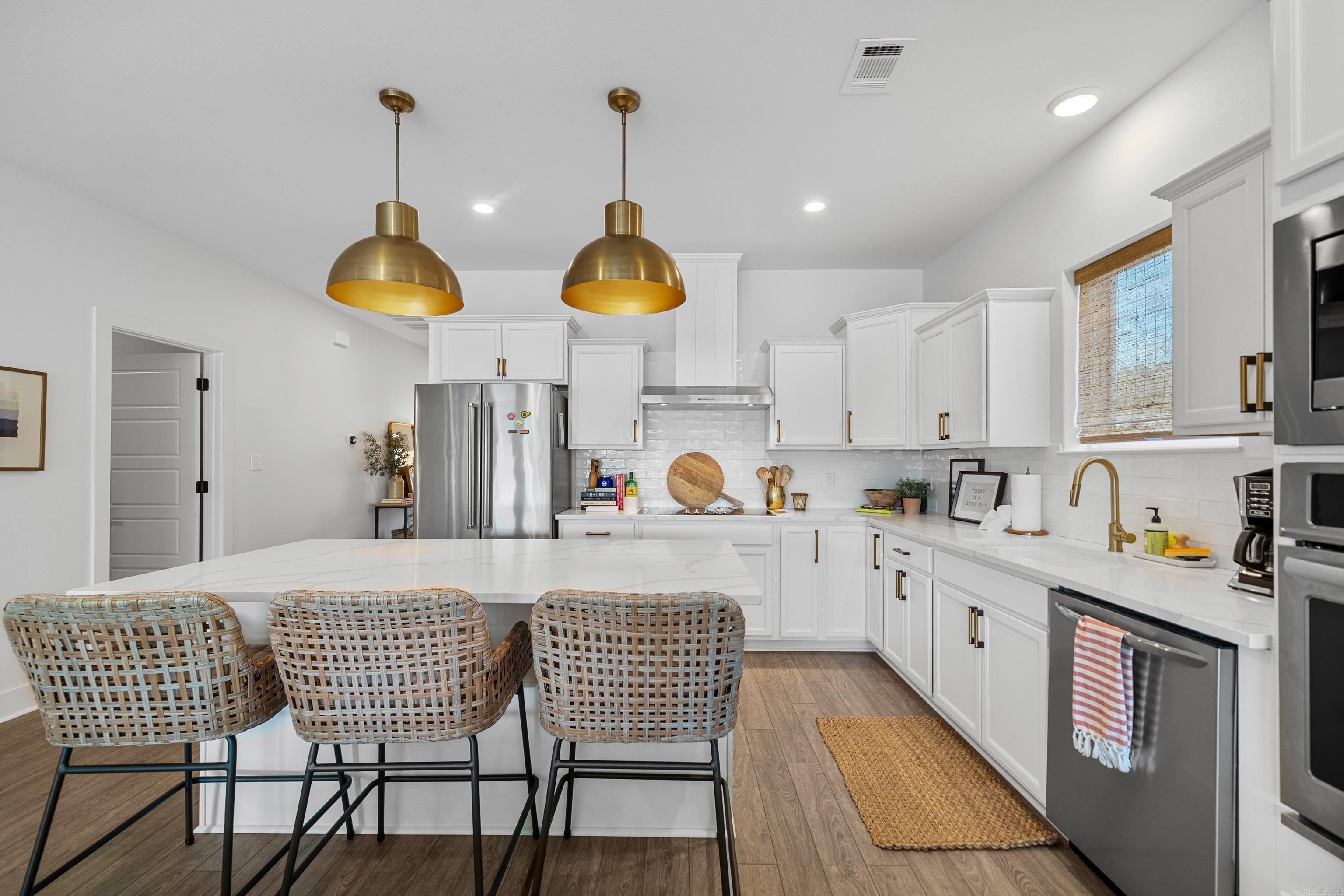 COTTAGES AT BAYSHORE PHASE III - Residential