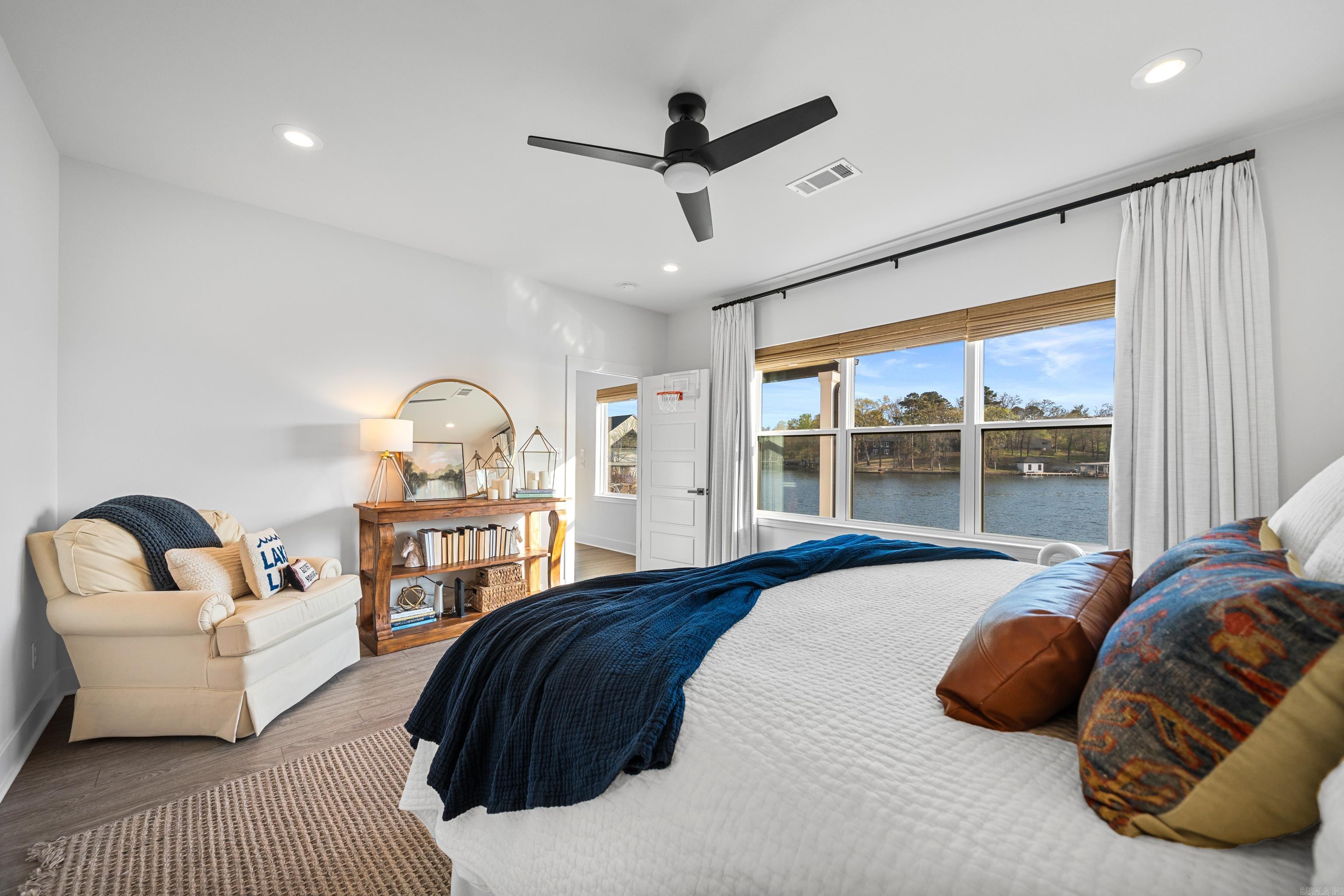 COTTAGES AT BAYSHORE PHASE III - Residential
