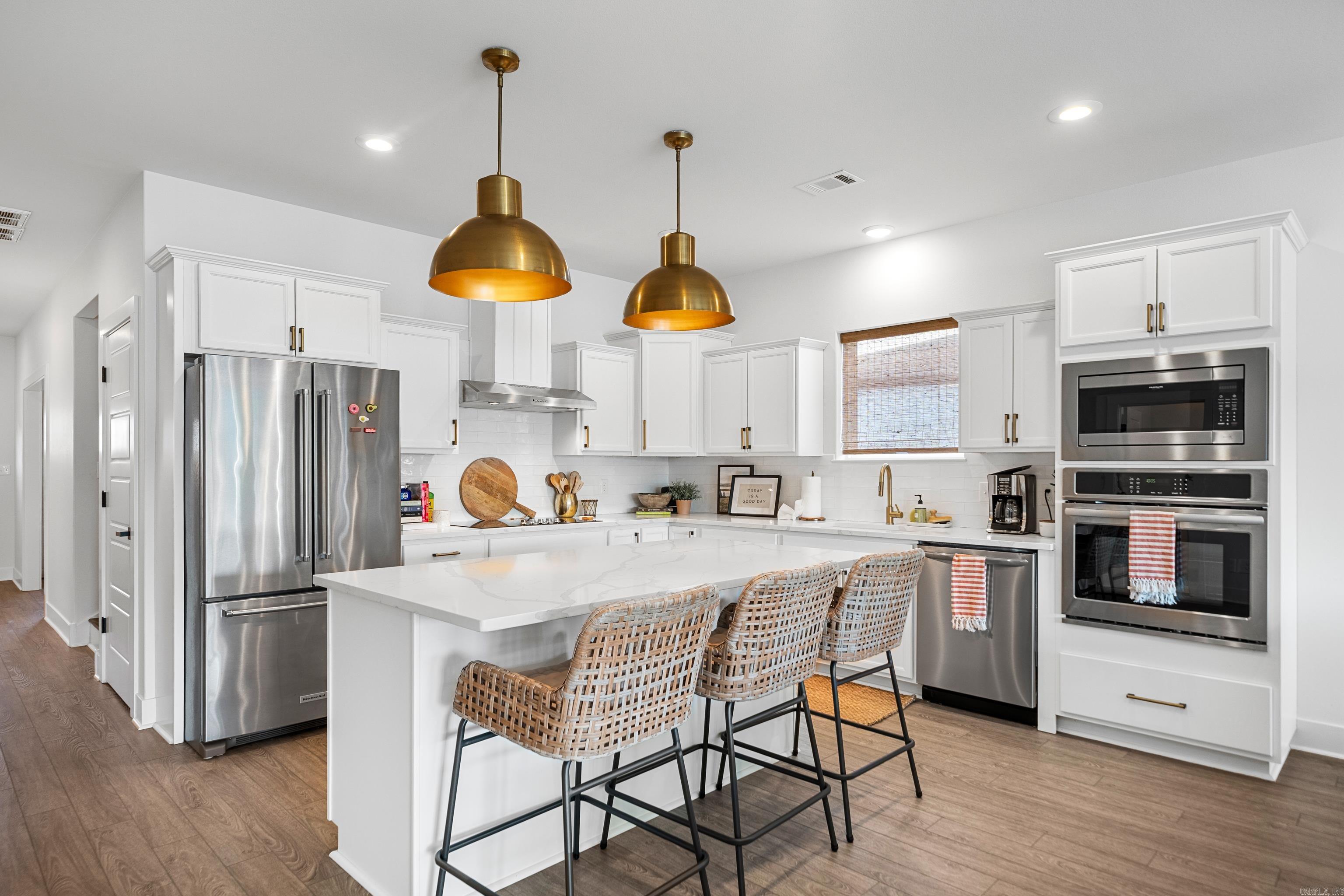 COTTAGES AT BAYSHORE PHASE III - Residential