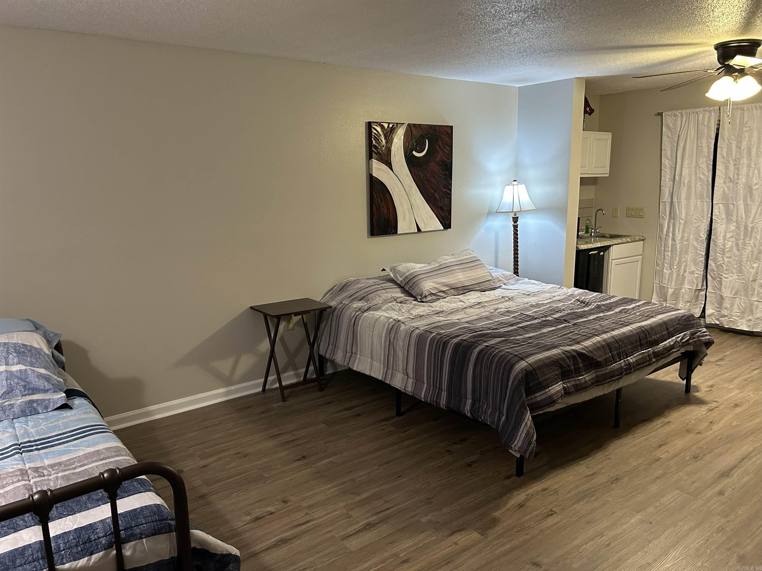 SUMMER HILL PLACE - Residential
