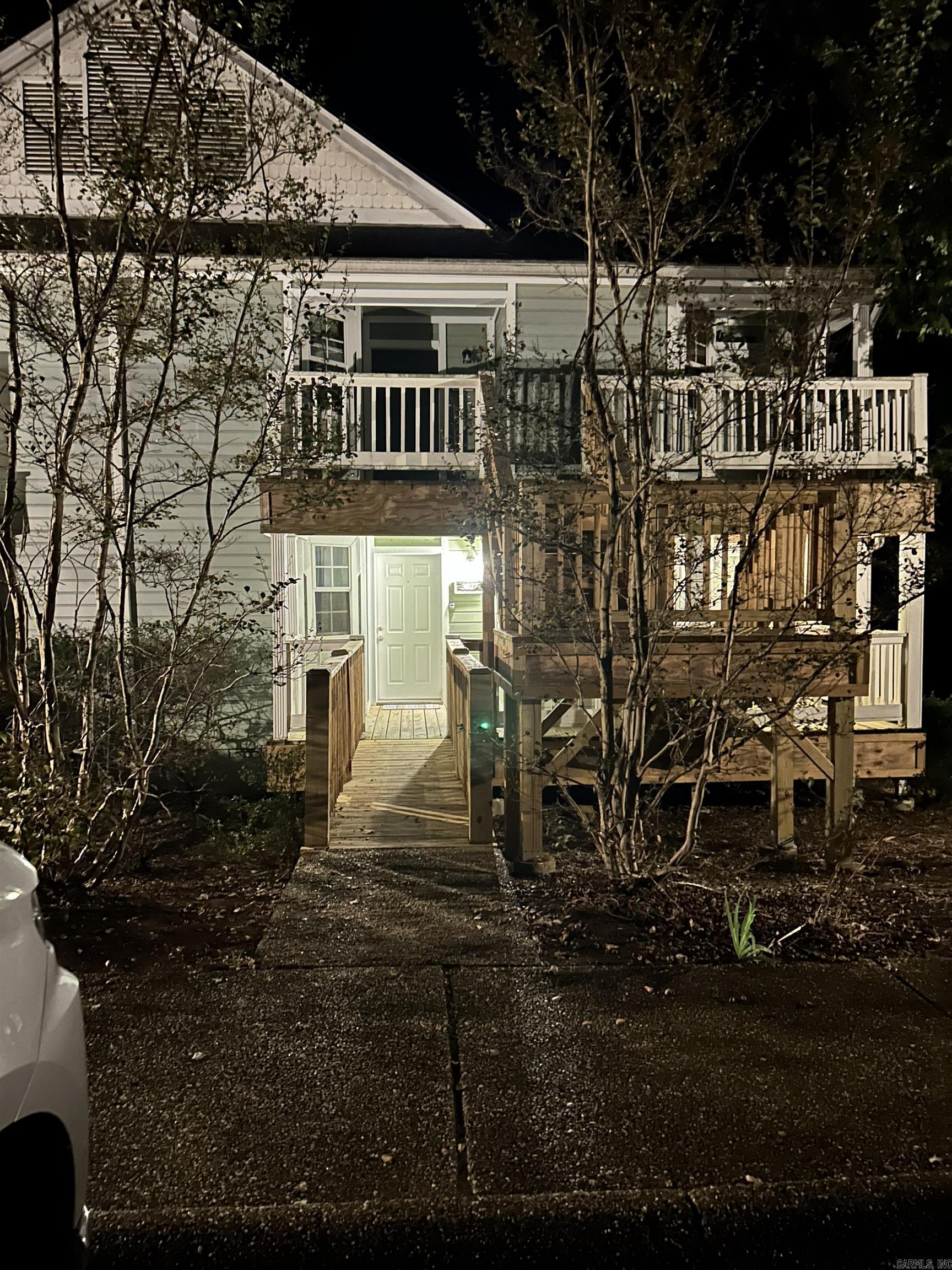 This efficiency apartment is located within walking distance to shopping, doctors office, restaurants, church, pools, and the list continues. Nice quiet location where you could spend the day on the back deck enjoying your morning coffee, taking a nap, and then your evening refreshment. Come take a look. Fully furnished and a active Airbnb, Leads to a possible walk in business opportunity. Come by today for a private showing.