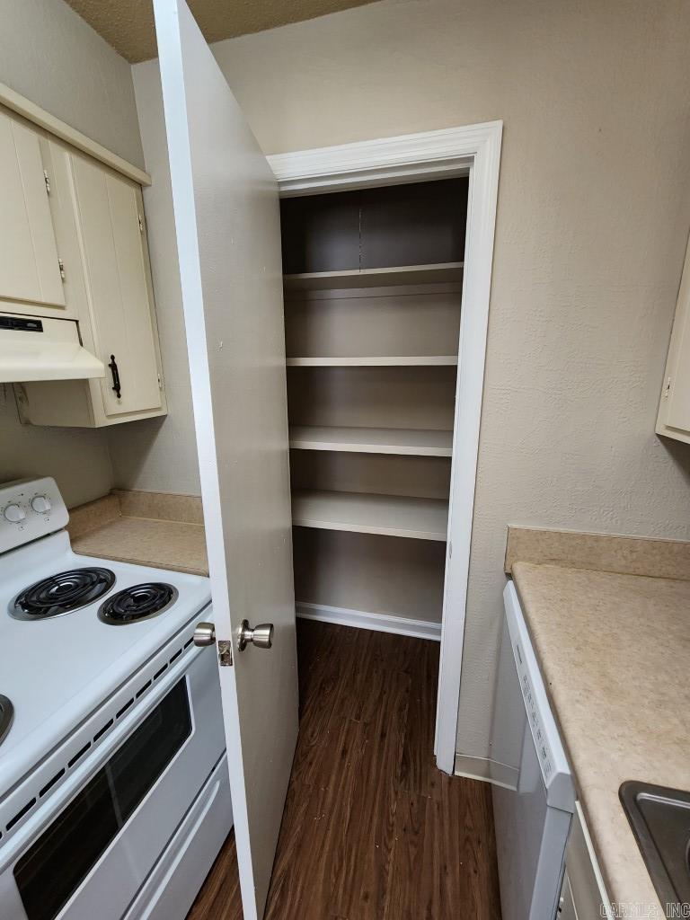 Plunkett 2nd - Residential Lease